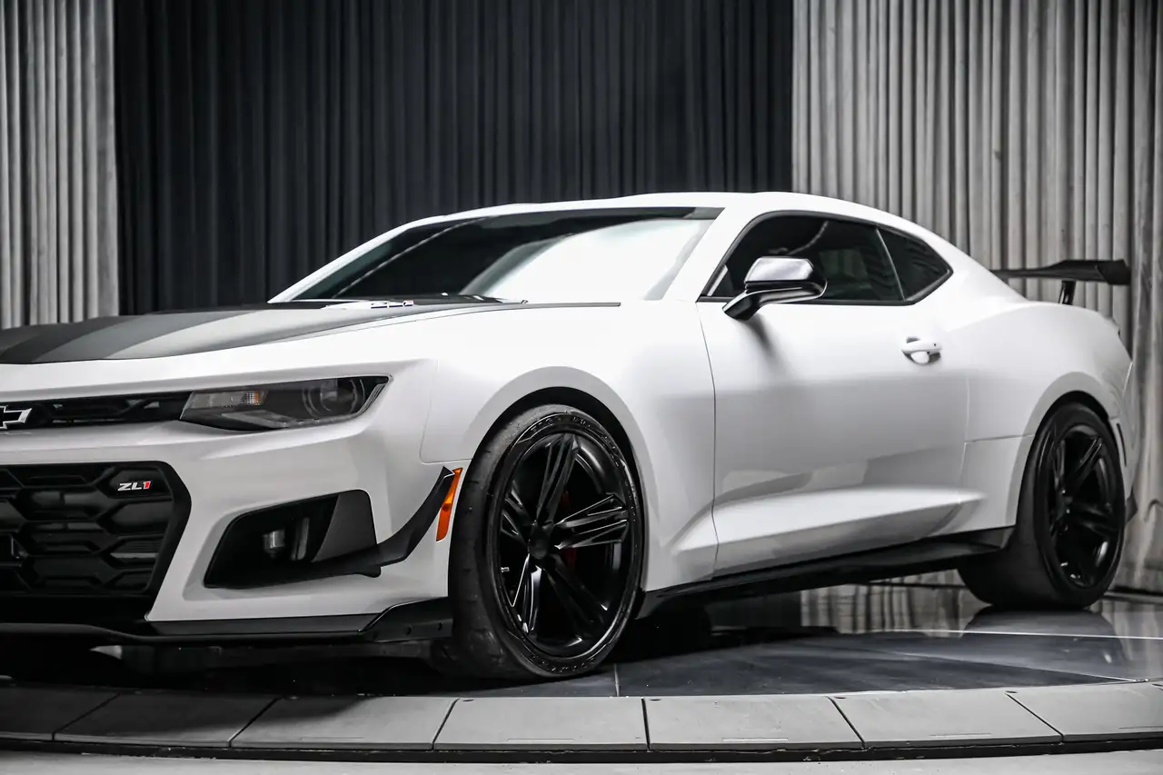 Chevrolet Camaro photo Chevrolet Camaro