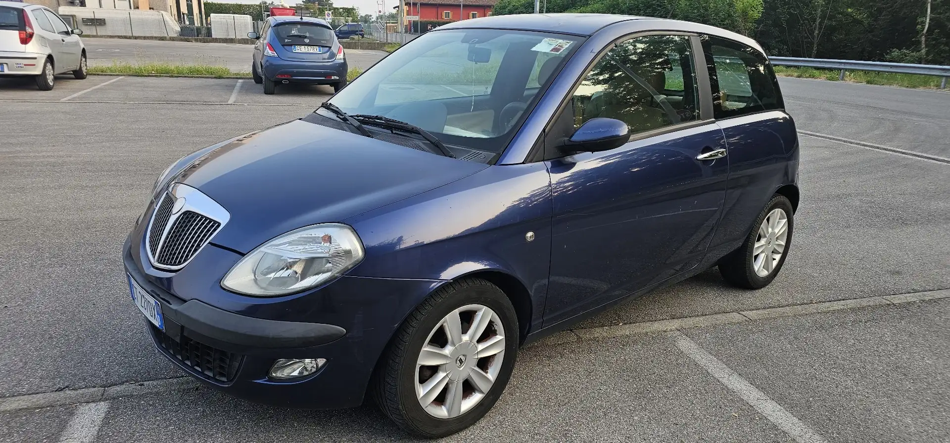 Lancia Ypsilon 1.2 16v Oro - 1