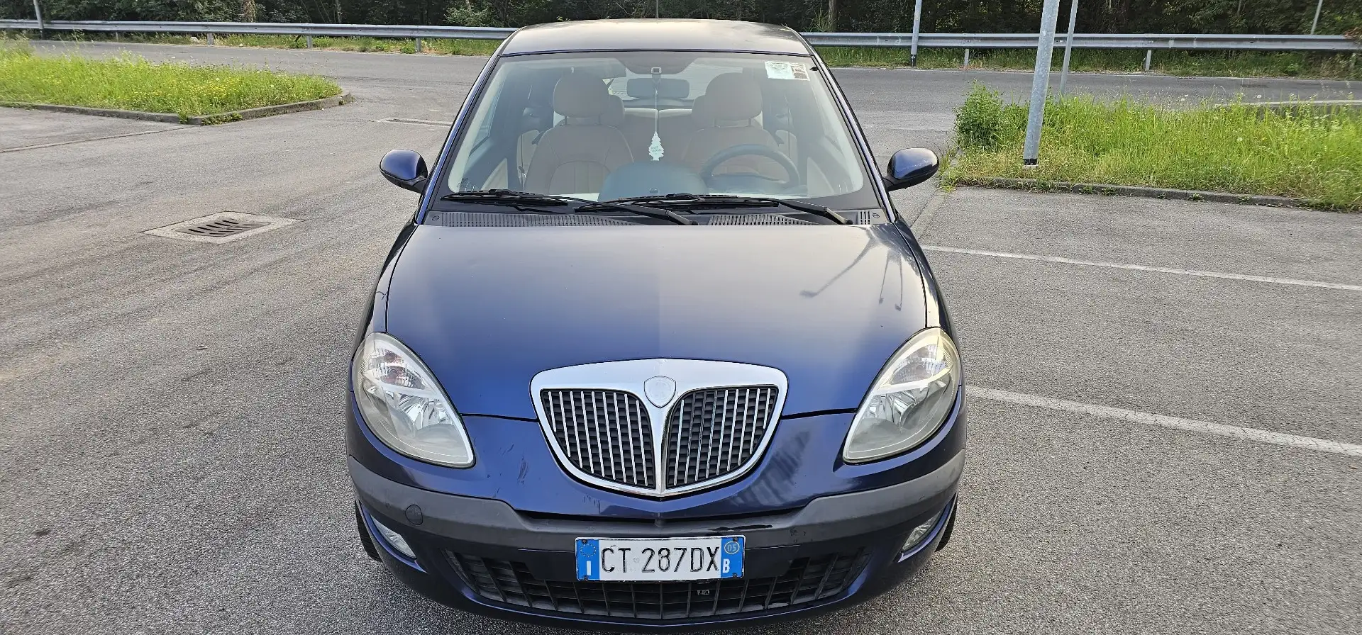 Lancia Ypsilon 1.2 16v Oro - 2