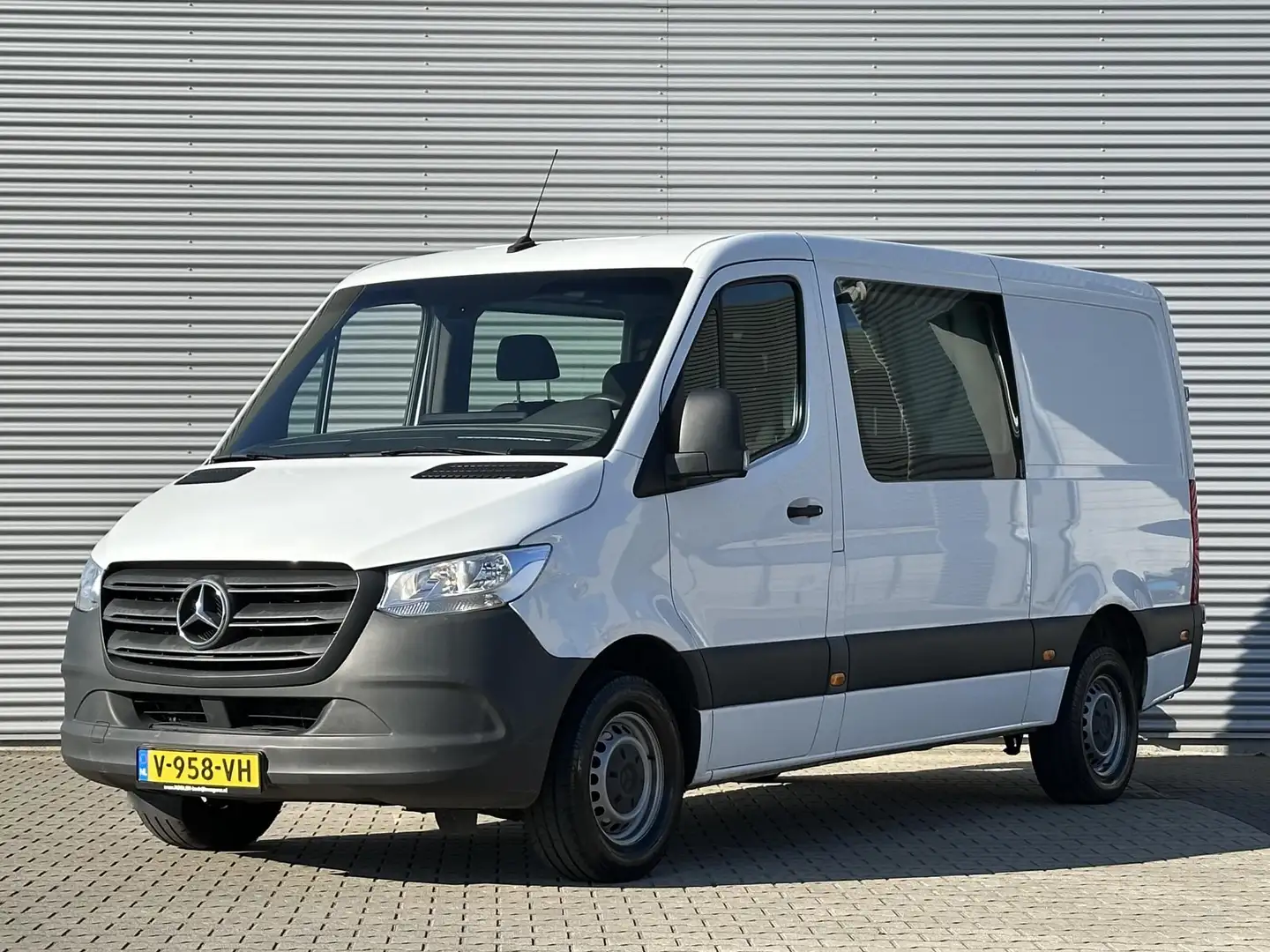Mercedes-Benz Sprinter 316 2.2 CDI L2H1 DC Dubbele cabine automaat Blanco - 1