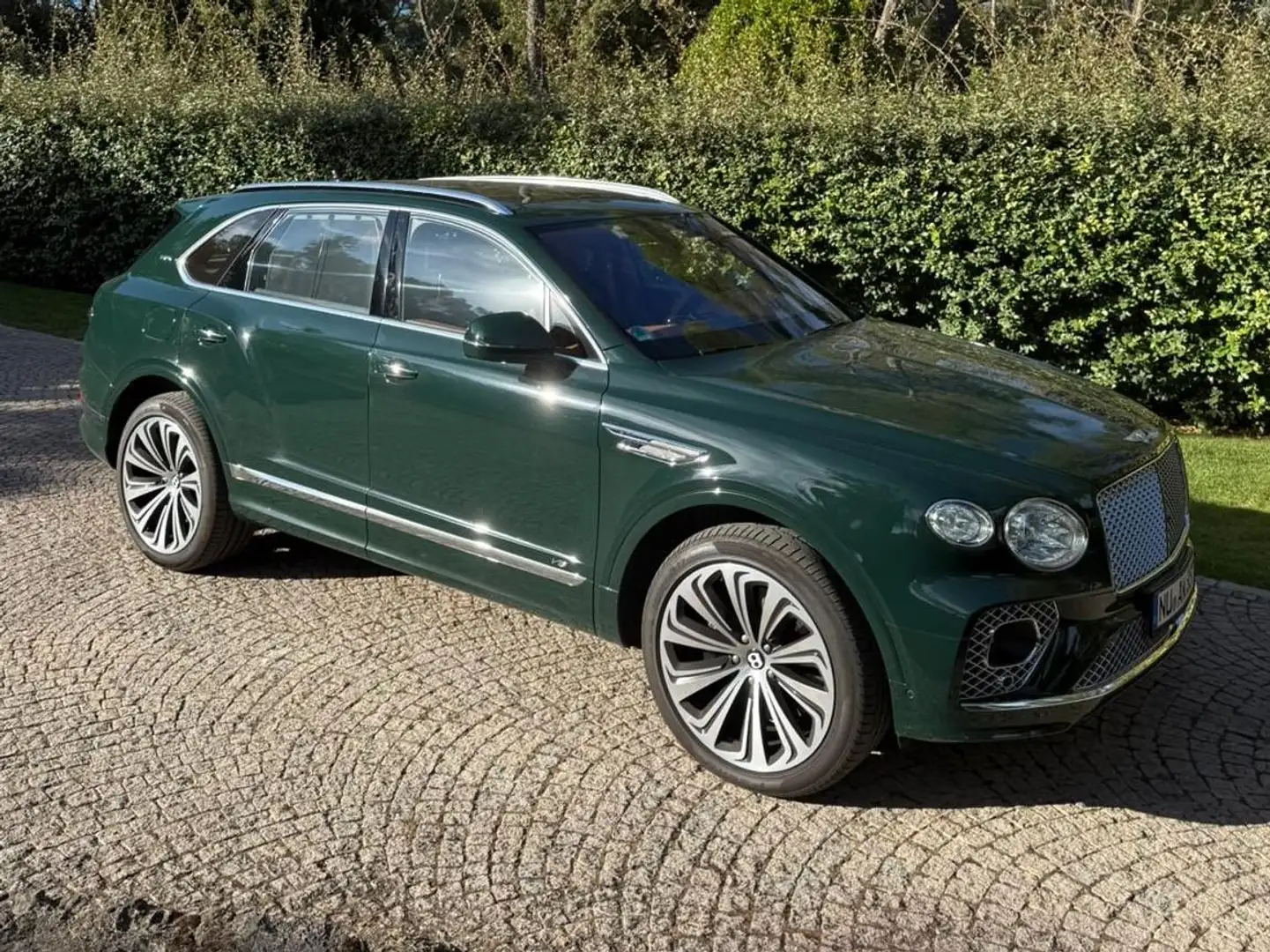Bentley Bentayga Bentayga V8 First Edition Grün - 1