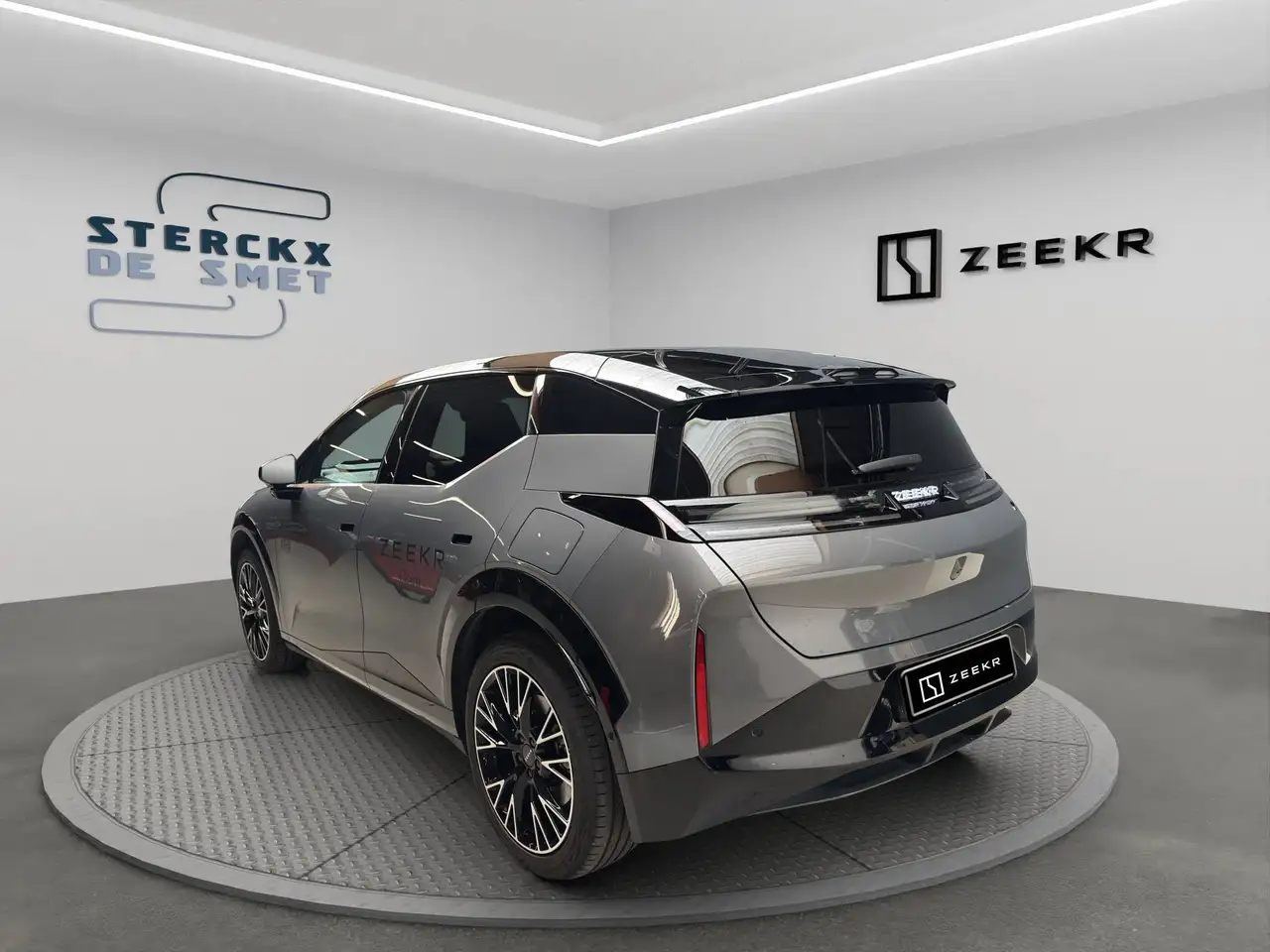 Zeekr X 2025