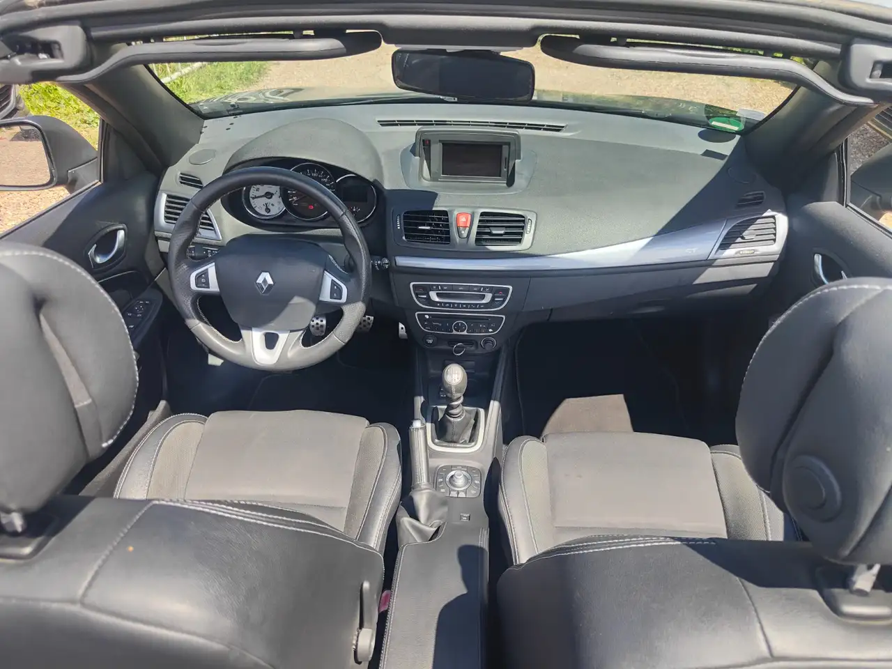 Renault Megane Coupé-Cabriolet — photo 6