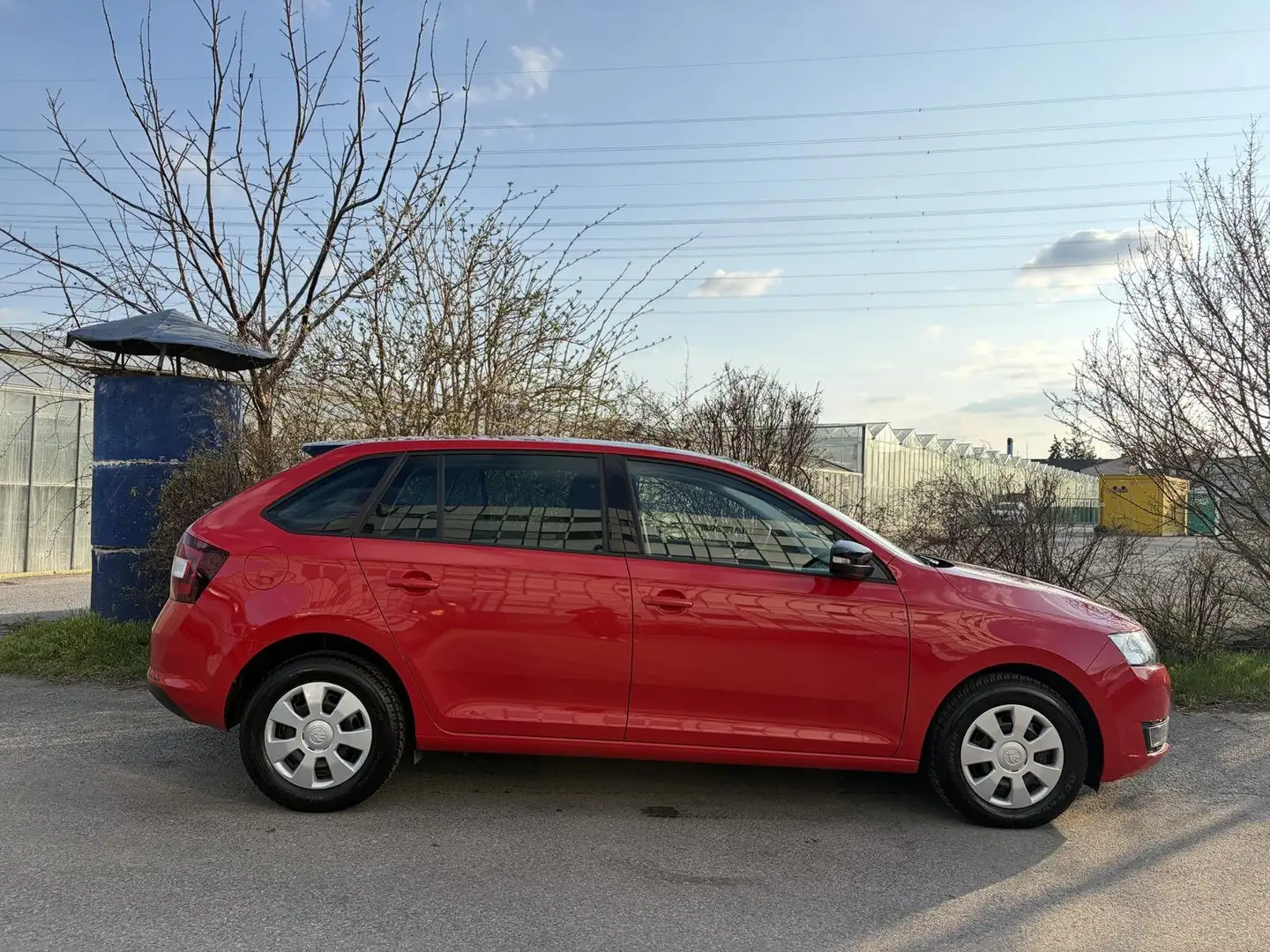 Skoda Rapid/Spaceback Ambition 1.Besitz 90PS TDI Panorama CarPlay Rot - 2
