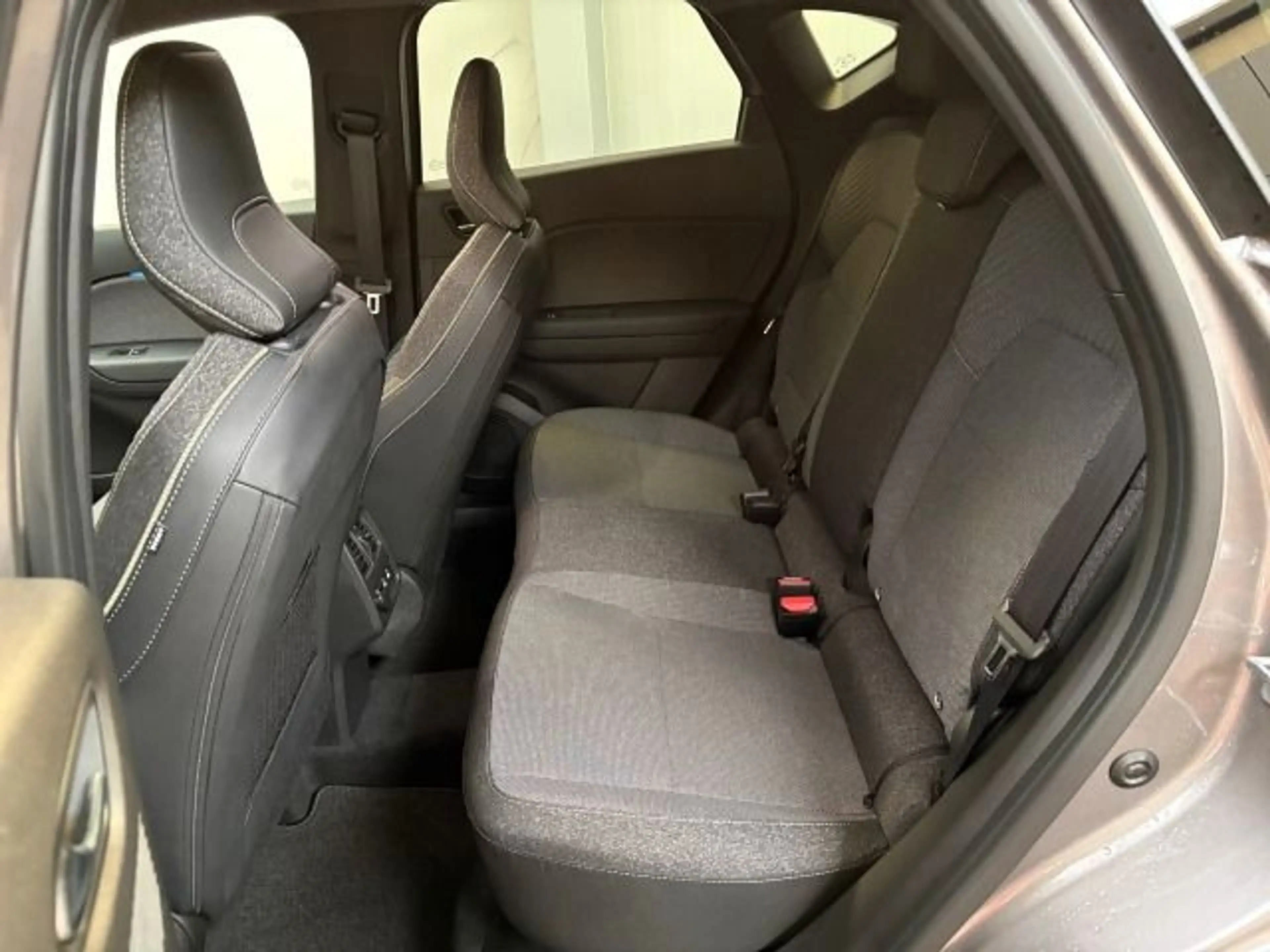 Renault Captur CAPTUR Techno TCe 115 — photo 9