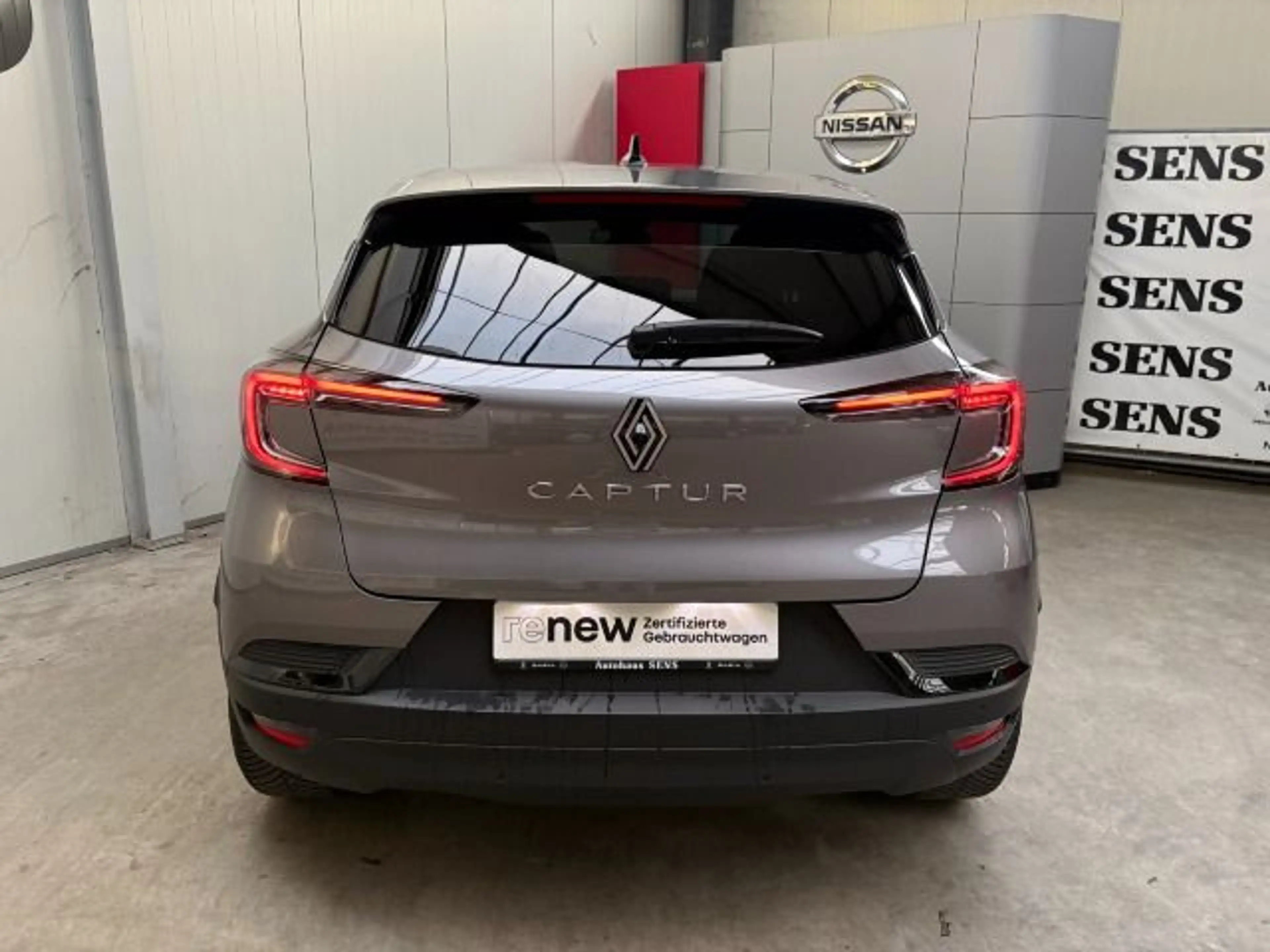 Renault Captur CAPTUR Techno TCe 115 — photo 6