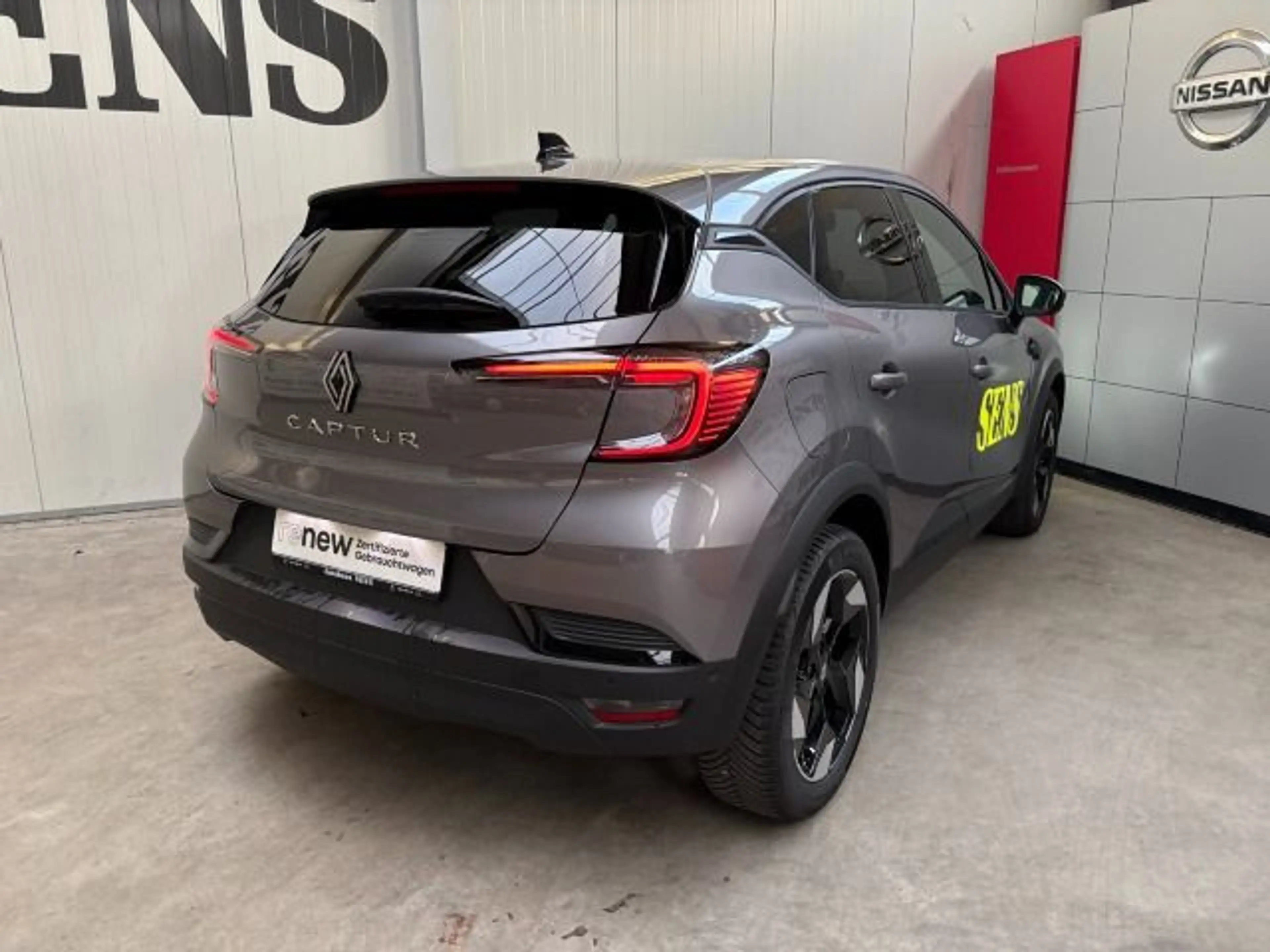 Renault Captur CAPTUR Techno TCe 115 — photo 5