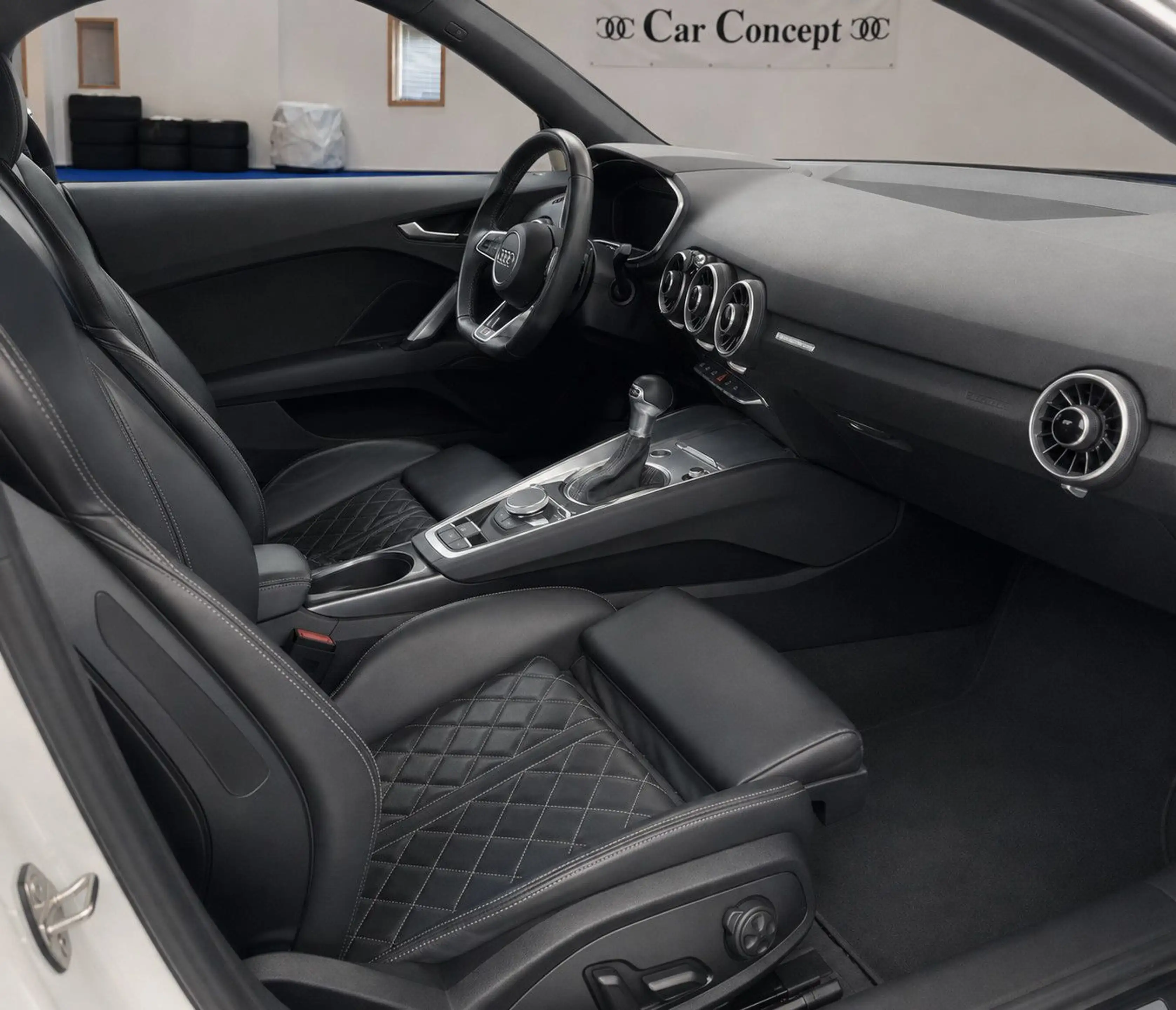 Audi TT 45 TFSI quattro Cabrio 2 x S Line B&O — photo 2