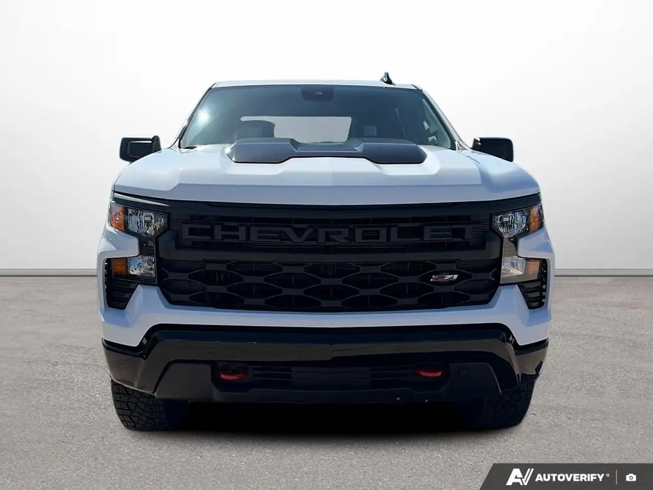 Chevrolet Silverado 1500 снимка Chevrolet Silverado 1500
