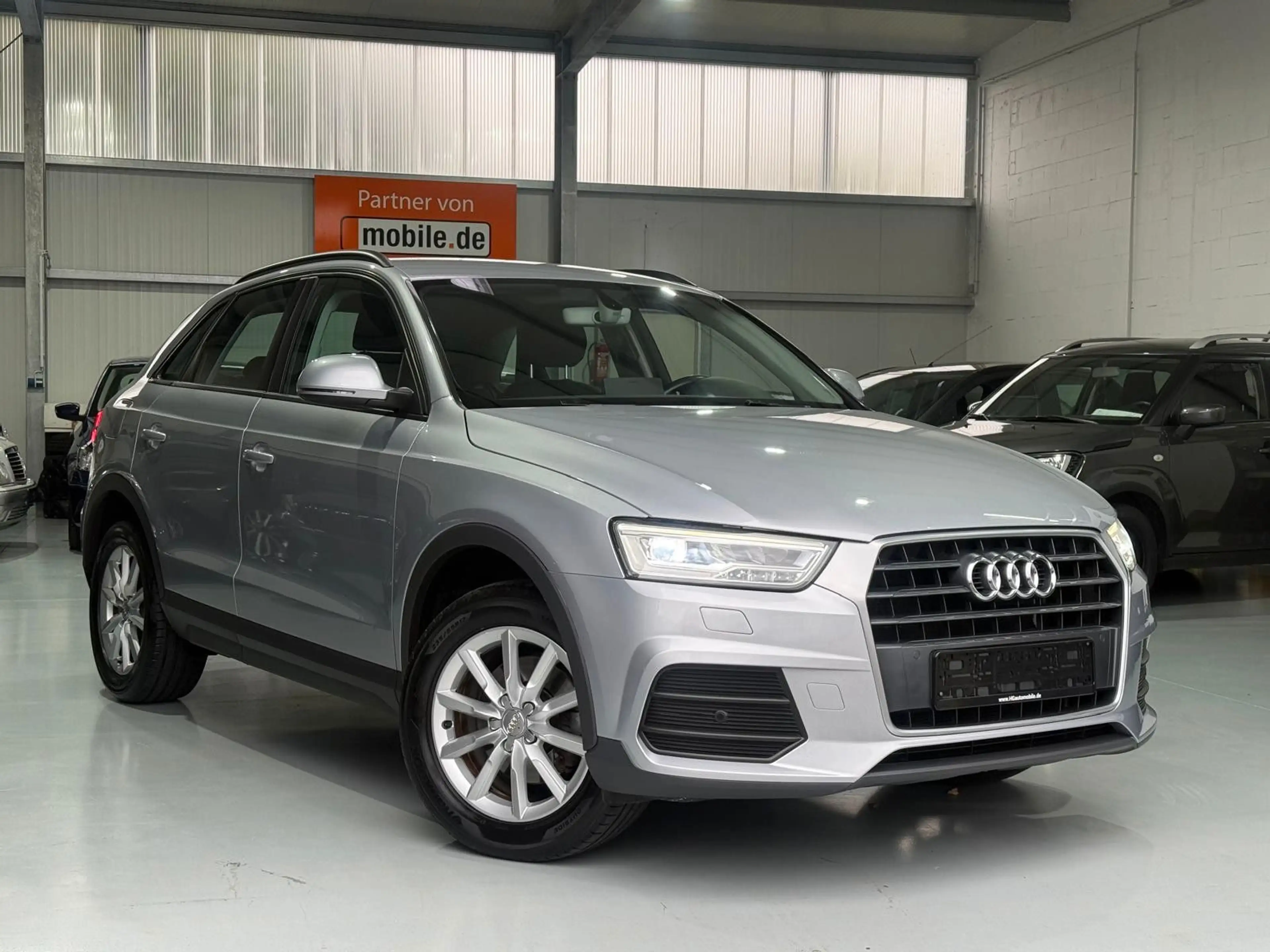 Audi Q3 LED PDC SHZ Anhängerkupplung — photo 2
