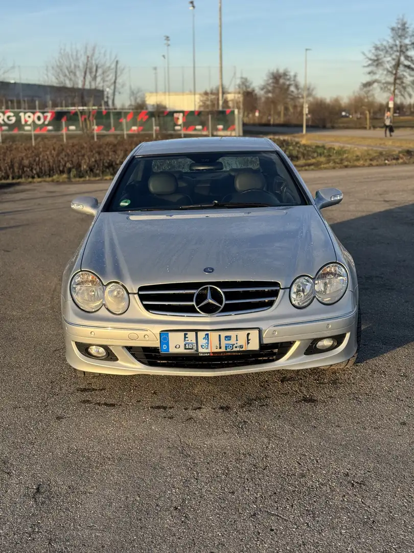 Mercedes-Benz CLK 200 CLK 200 Kompressor (209.342) Grau - 1