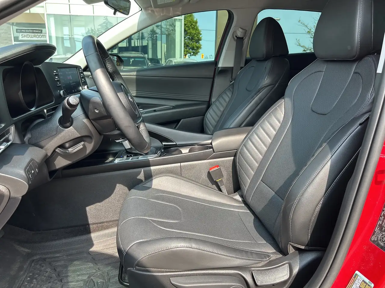 Hyundai ELANTRA снимка Hyundai ELANTRA