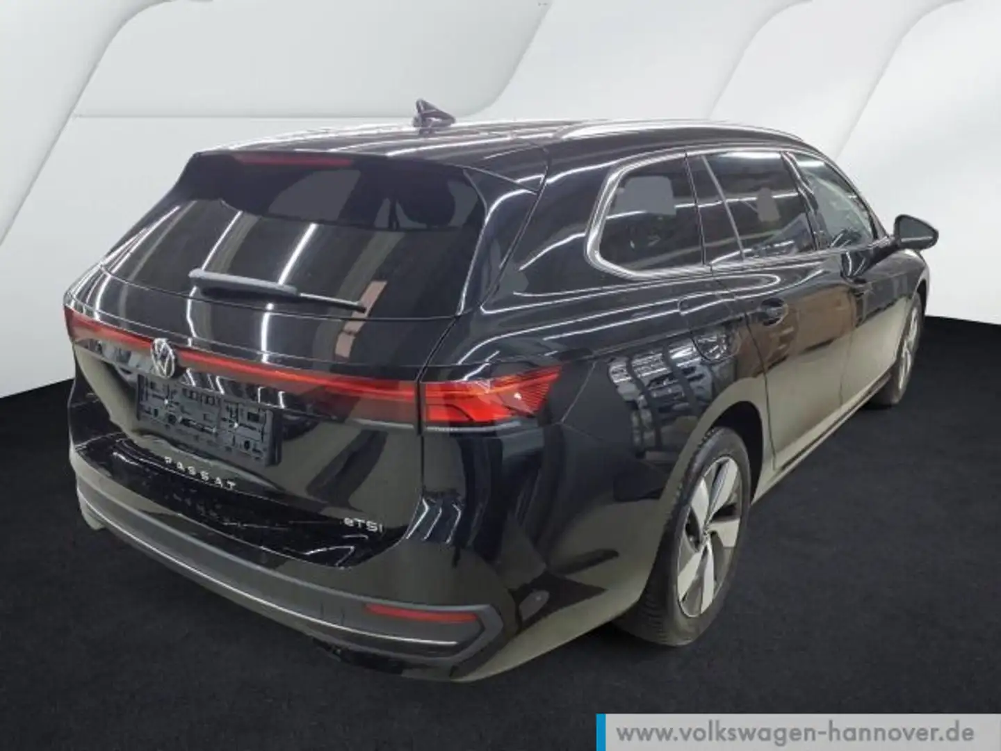 Volkswagen Passat Variant 1.5 TSI DSG Business Navi AHK Are Schwarz - 2