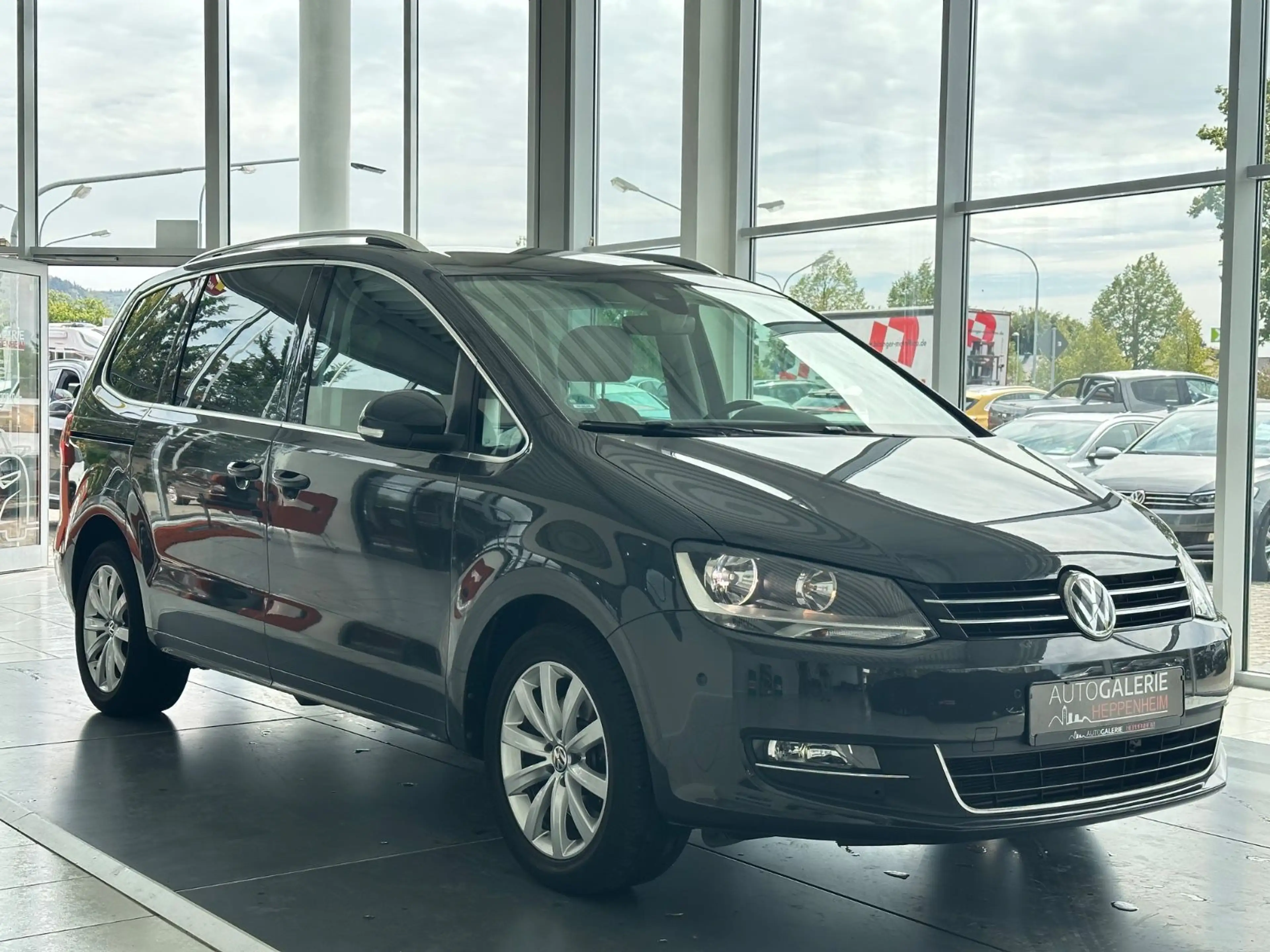 Volkswagen Sharan Highline BMT/Start-Stopp — photo 3