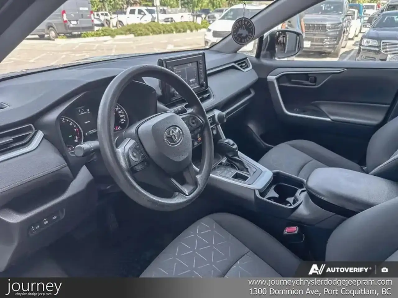Toyota RAV 4 снимка Toyota RAV 4