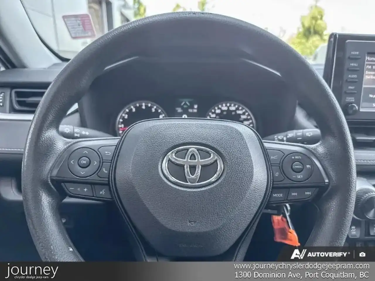 Toyota RAV 4 снимка Toyota RAV 4
