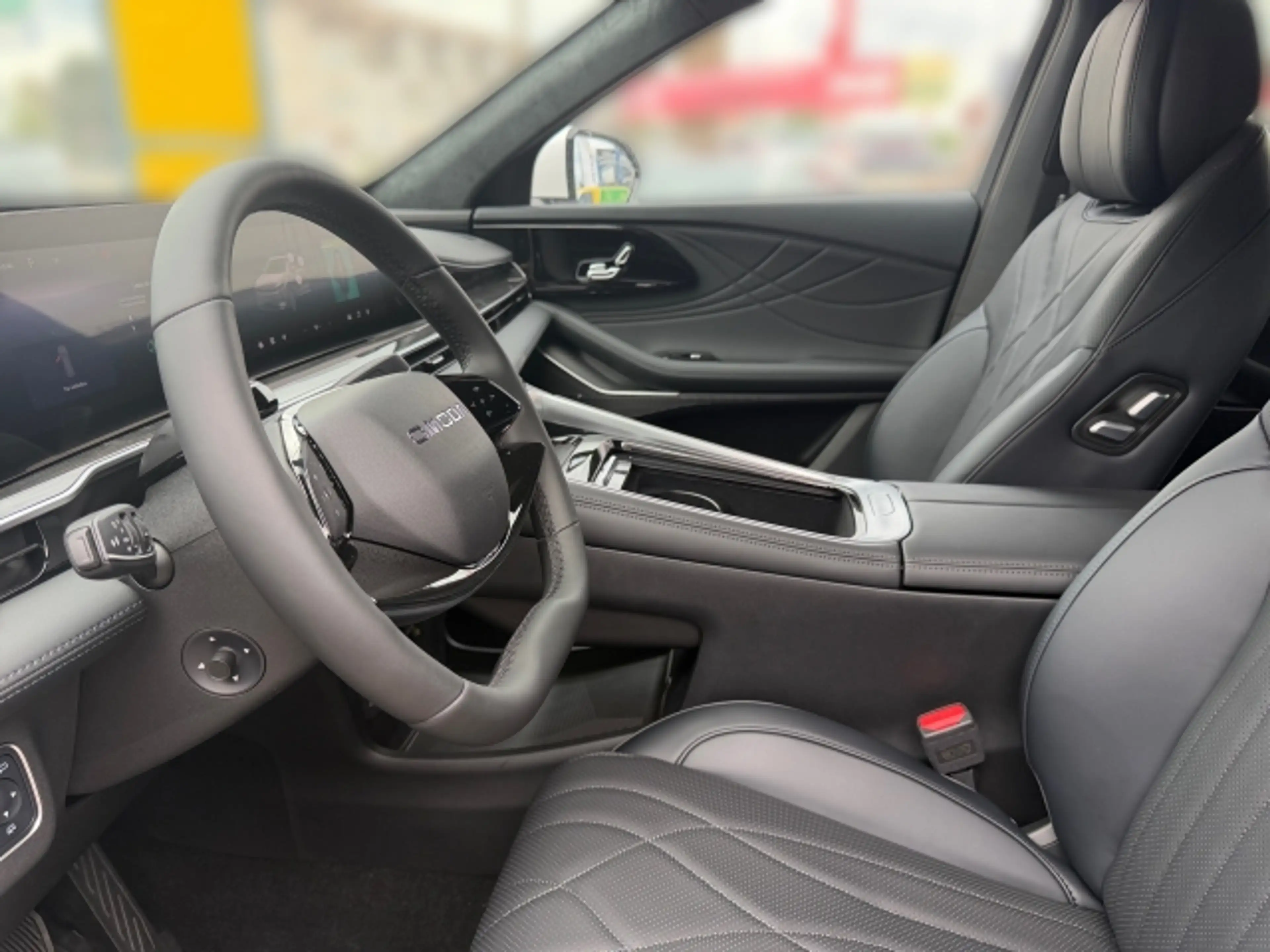 Omoda 9 Omoda 9 Plug-In Hybrid mit SHS und Allrad — photo 15