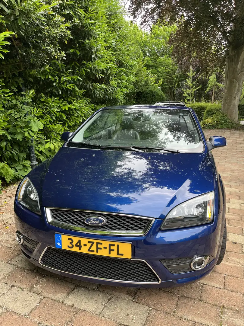 Ford Focus CC Coupe-Cabriolet 2.0 16V Blue Magic - 1