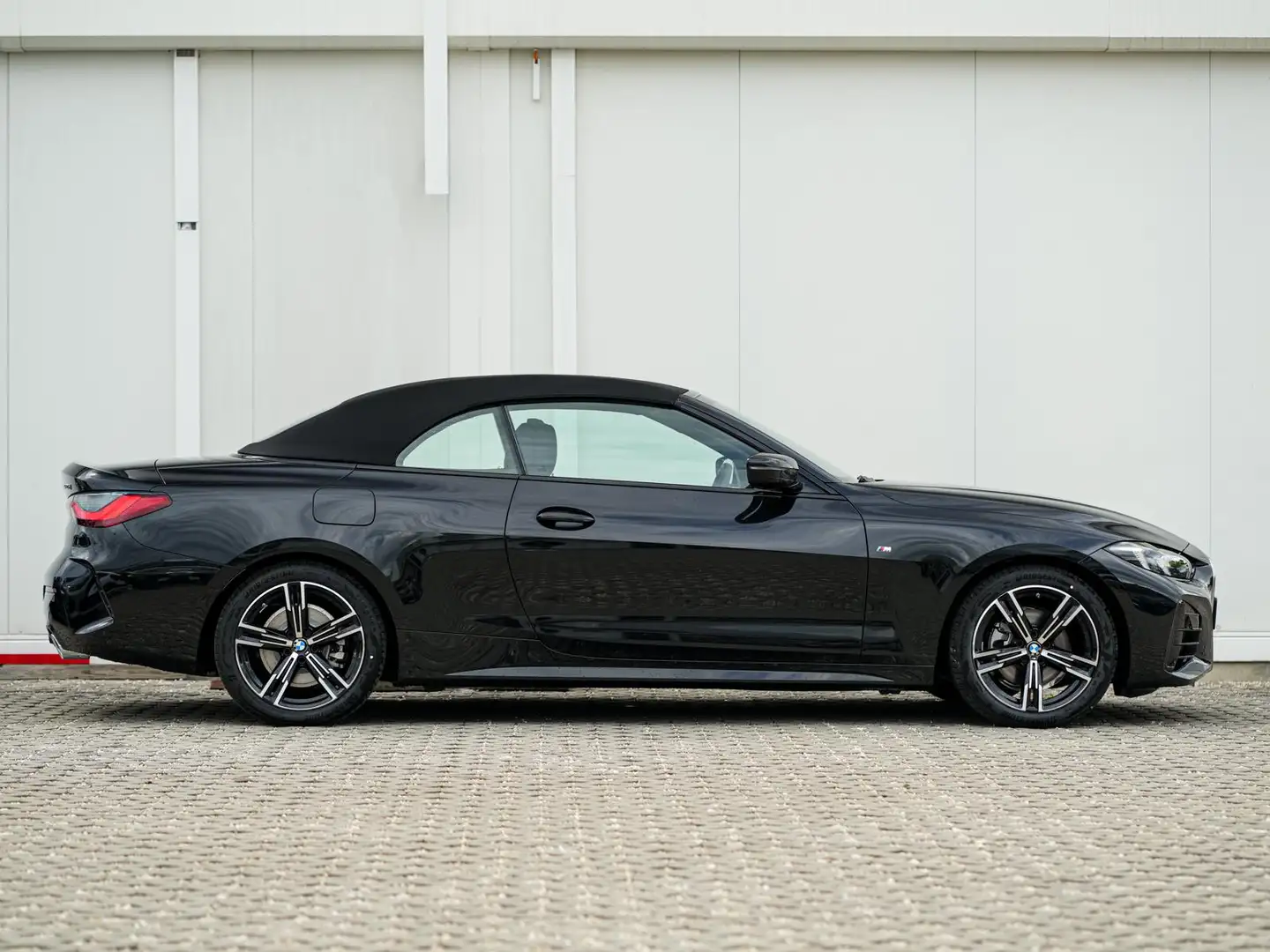 BMW 420 d Cabrio M Sport ACC Sitzlüft L-Heizg Nackenw Noir - 2