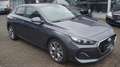 Hyundai i30 Fastback NAVI*SHZ*MFL*KAMERA*PDC*1-HAND*TOP! Gris - thumbnail 3