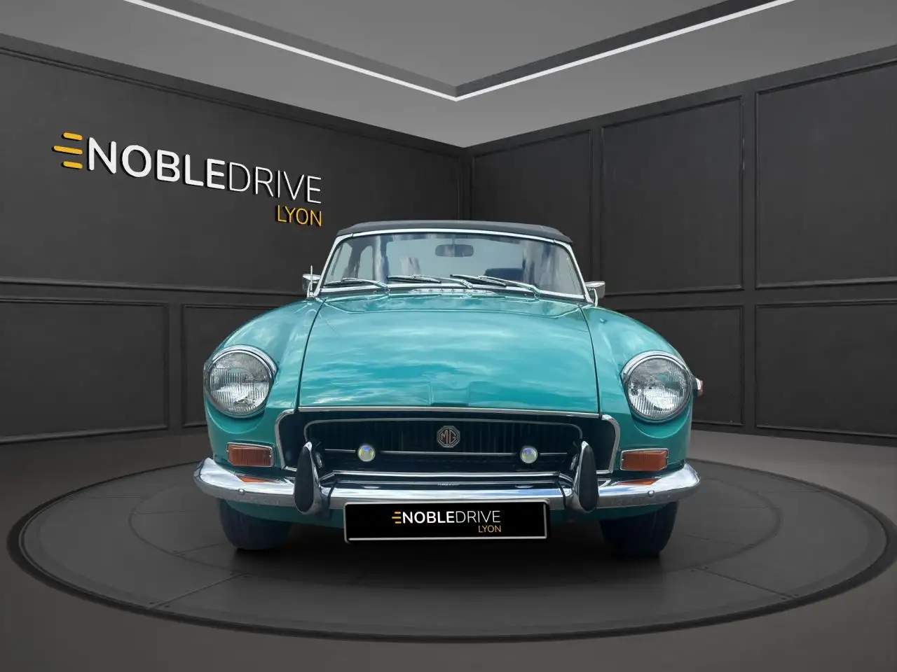 MG MGB (MGB) 1.8 96ch CABRIOLET LHD - AQUA BLUE TRES RARE, foto 2