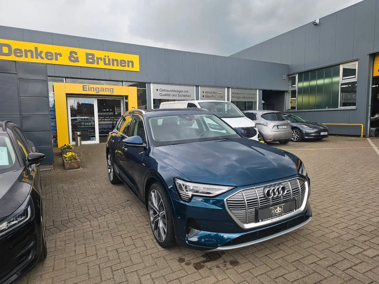Audi e-tron 50 quattro advanced Panorama-SHD*LED* Bleu - 1