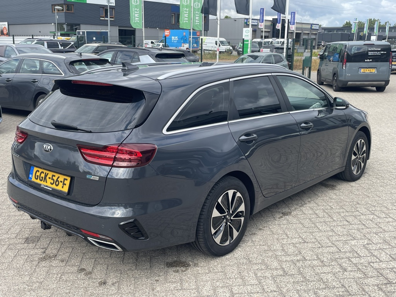 Kia Ceed SW / cee'd SW Sportswagon 1.6 GDi PHEV DynamicLine- Edition - Af — photo 3