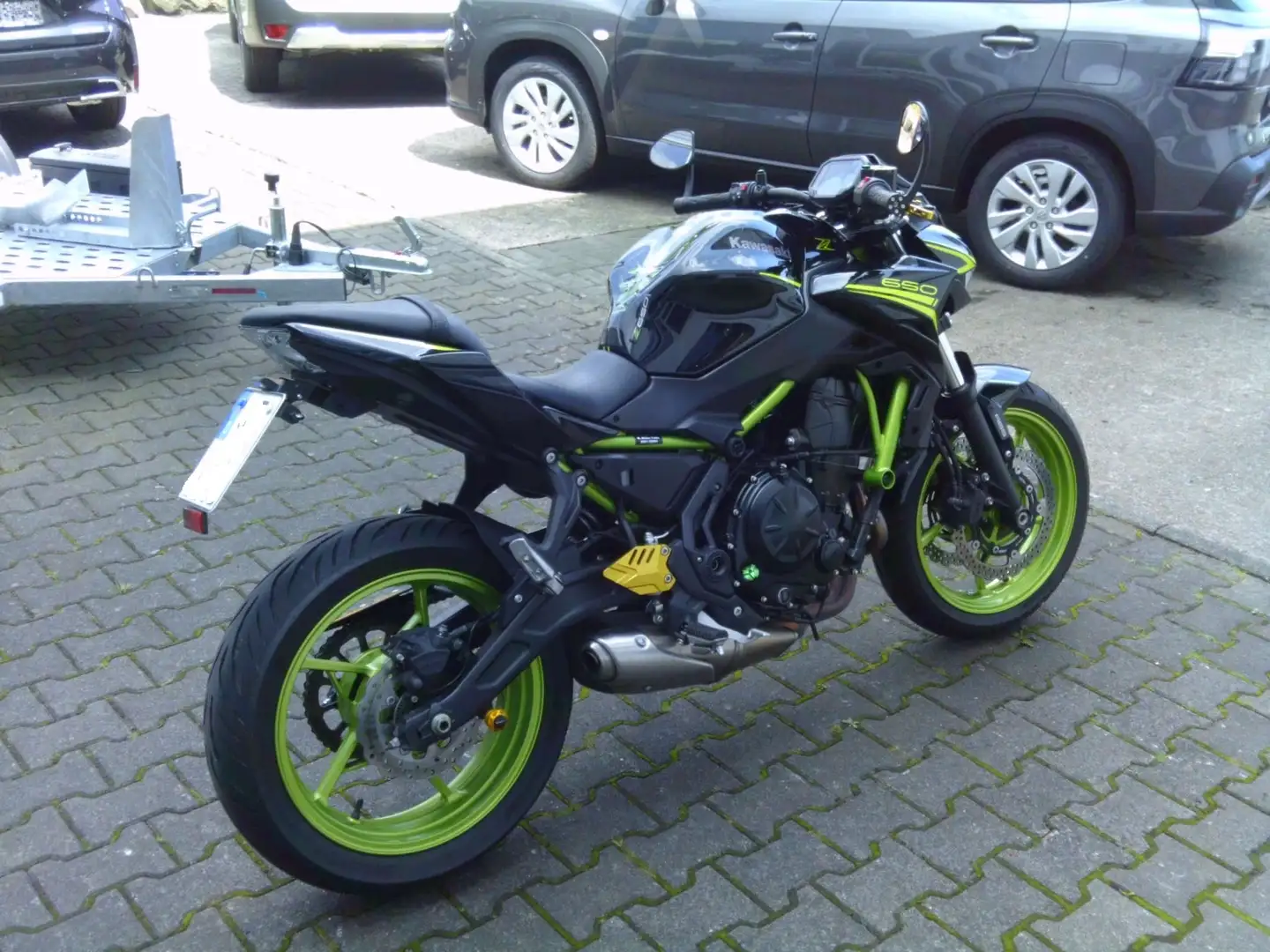 Kawasaki Z 650 Negru - 1