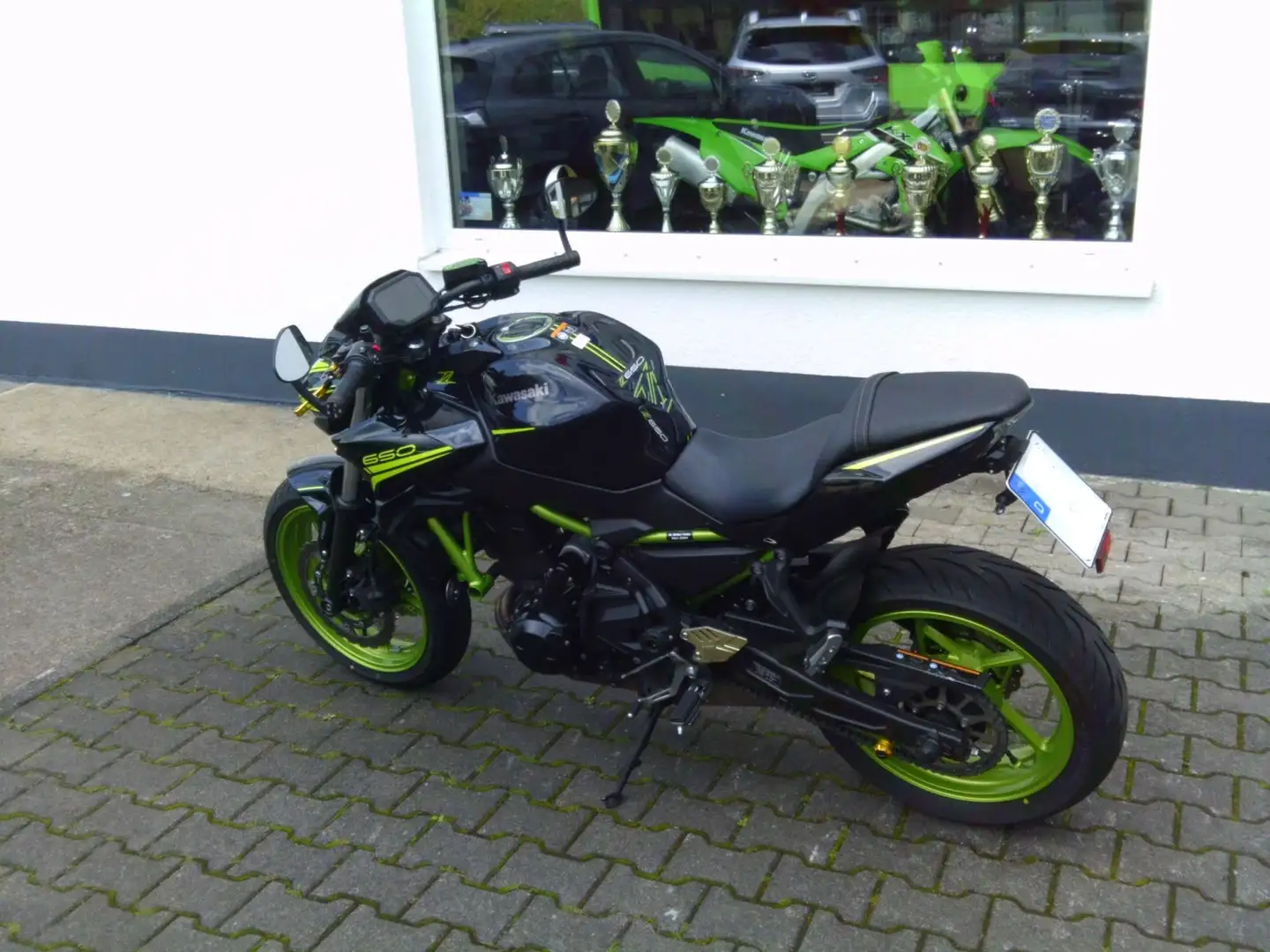 Kawasaki Z 650 Noir - 2