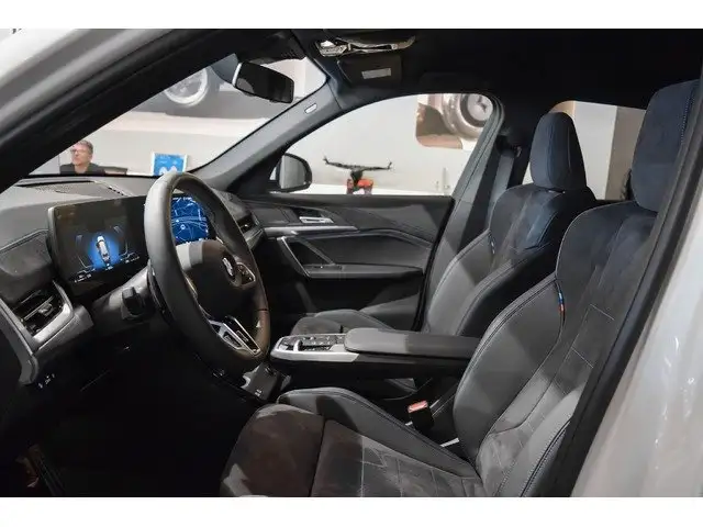 BMW X1 view 5