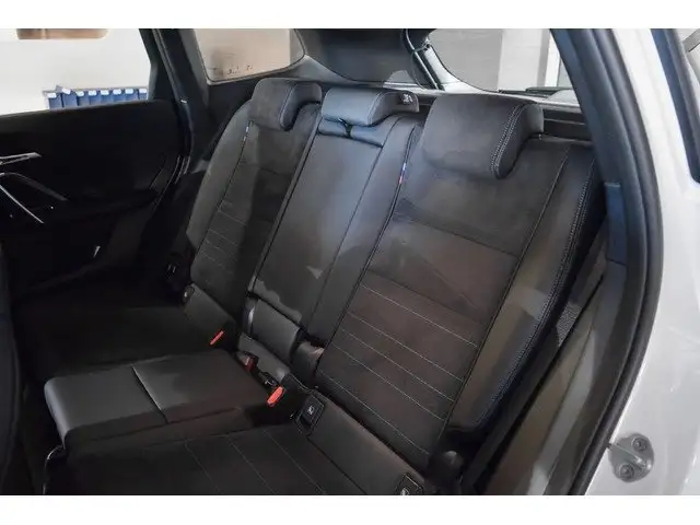 BMW X1 view 11