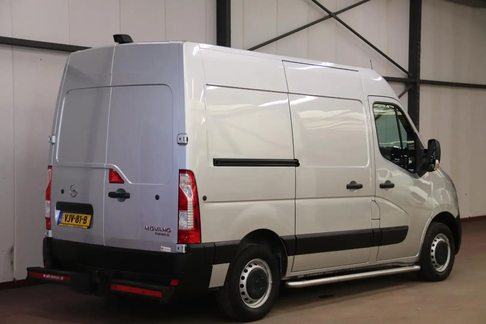 Opel Movano 2.3 Turbo L1H2 AUTOMAAT 180PK Zilver - 2