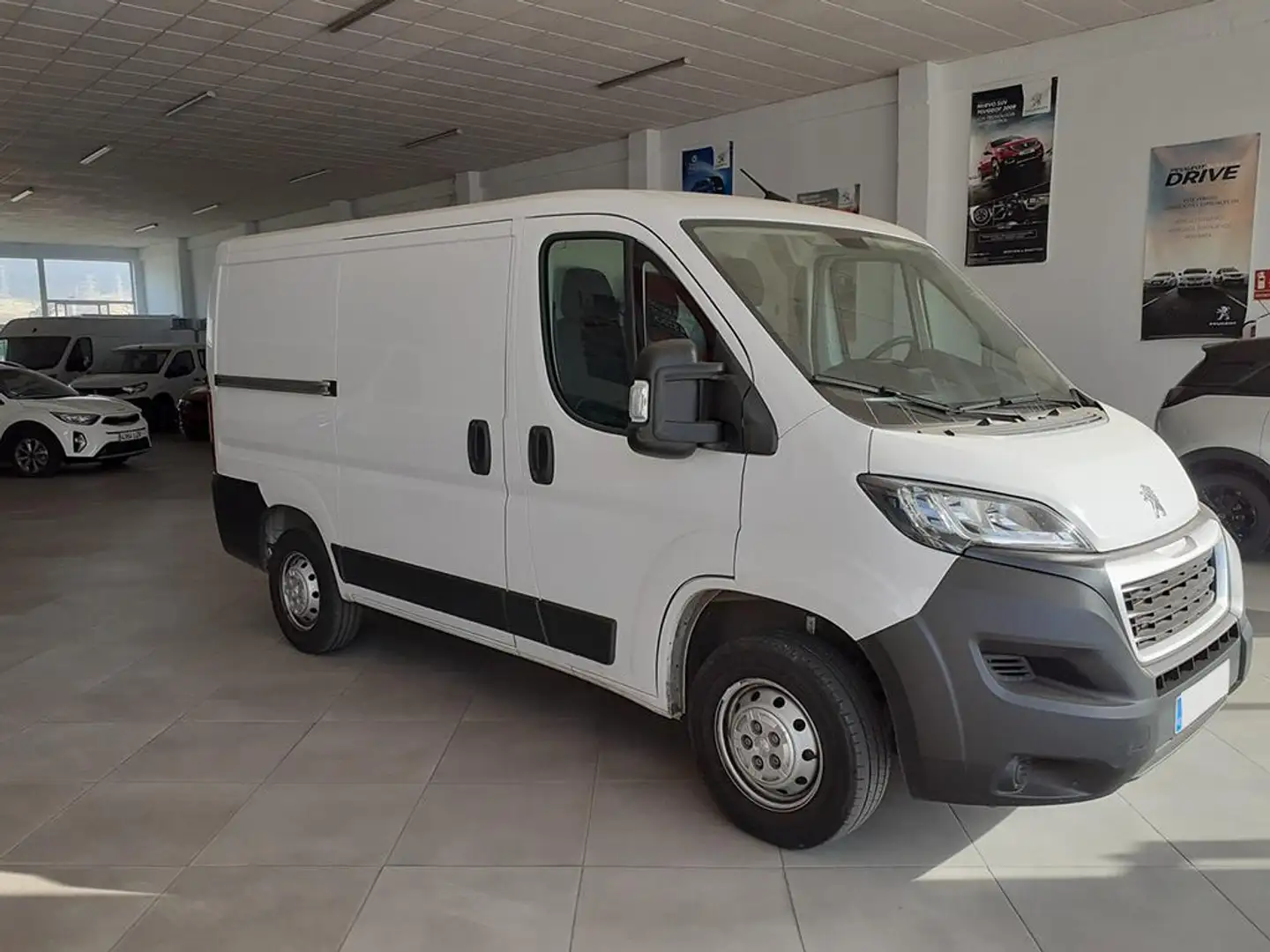 Peugeot Boxer Furgón 2.2BlueHDI 330 L1H1 S&S 120 - 1