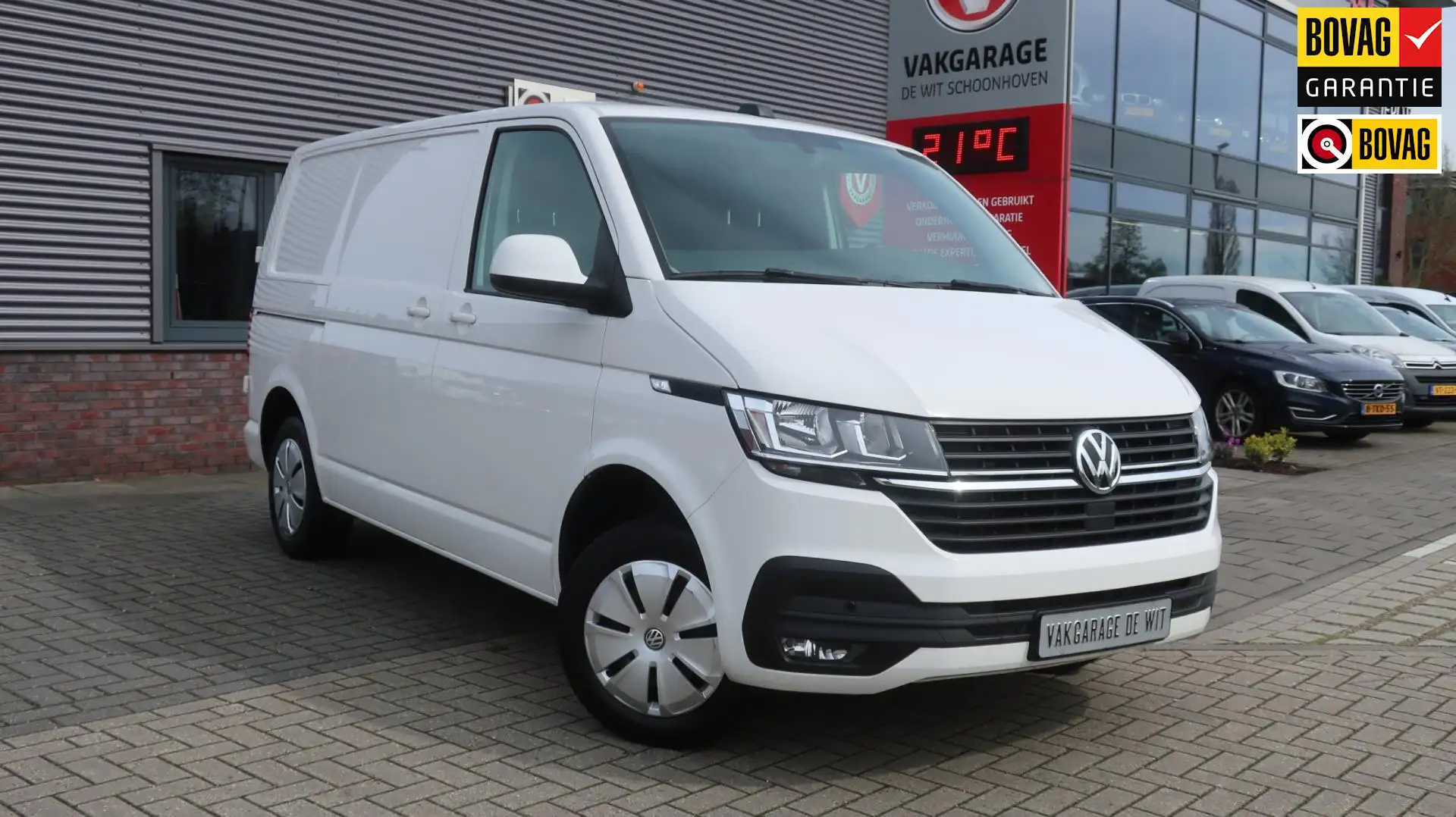 Volkswagen Transporter 2.0 TDI L1H1 28 / Navi / Airco Wit - 1