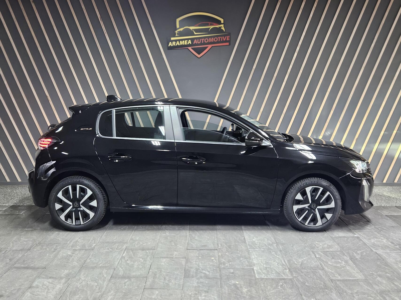 Peugeot 208 1.2 PureTech Style|Carplay|LED|Lane assistent|2,5 — photo 5