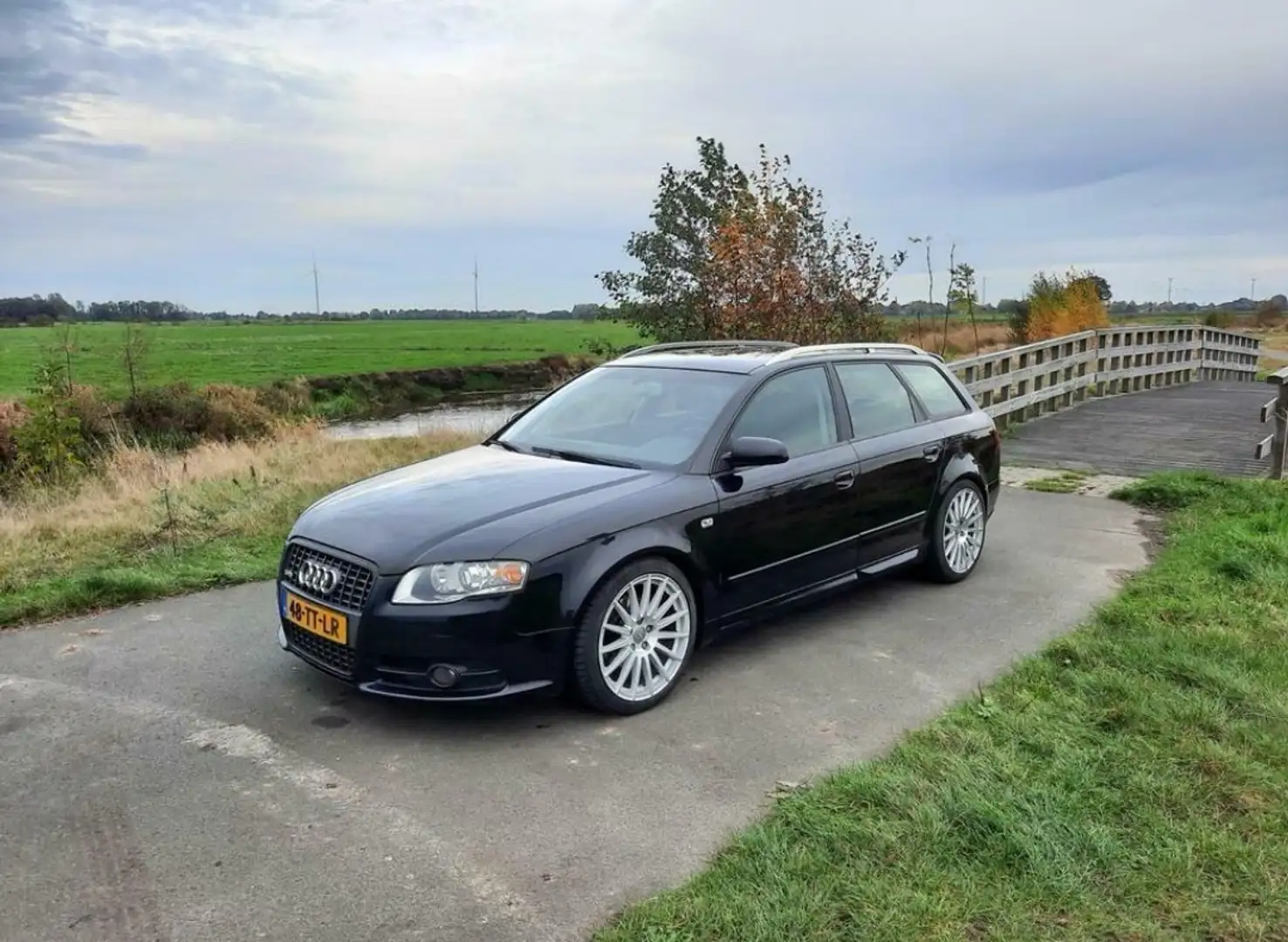 Audi A4 2.0 TDI Pro L. bns Zwart - 2
