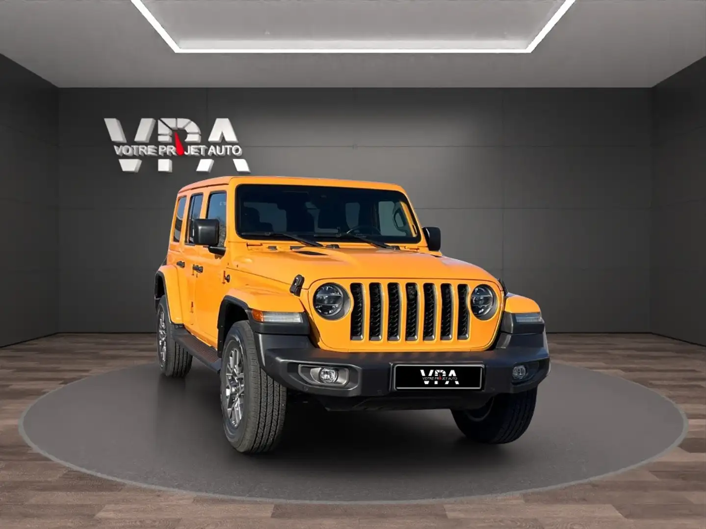 Jeep Wrangler Unlimited Sahara Hybrid 380ch Orange - 1