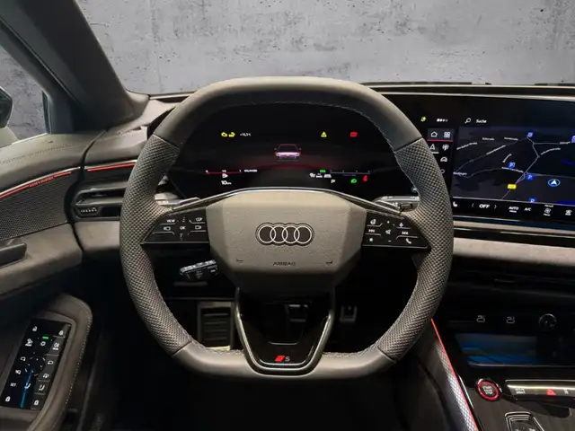 Audi A6 Avant view 9