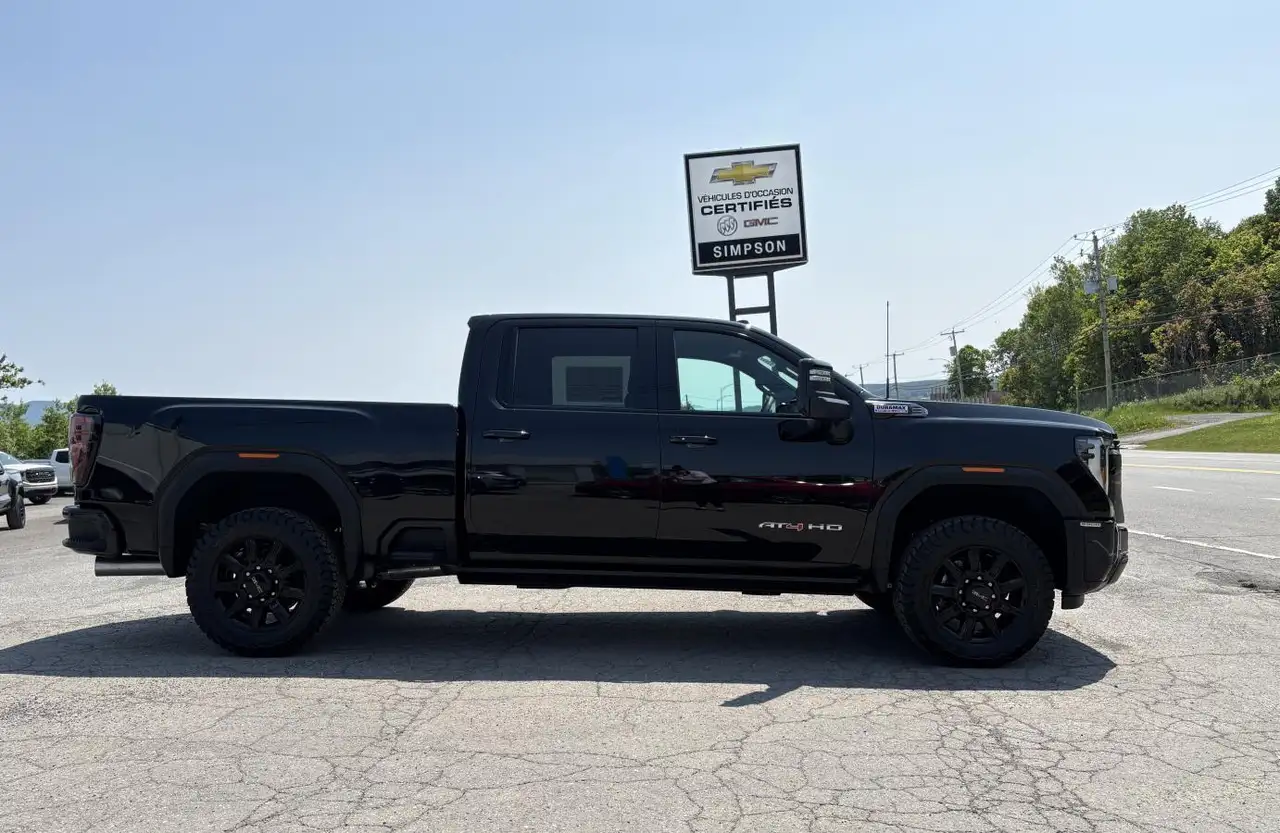 GMC Sierra 1500 photo GMC Sierra 1500