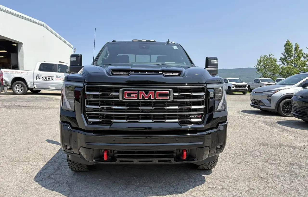 GMC Sierra 1500 photo GMC Sierra 1500