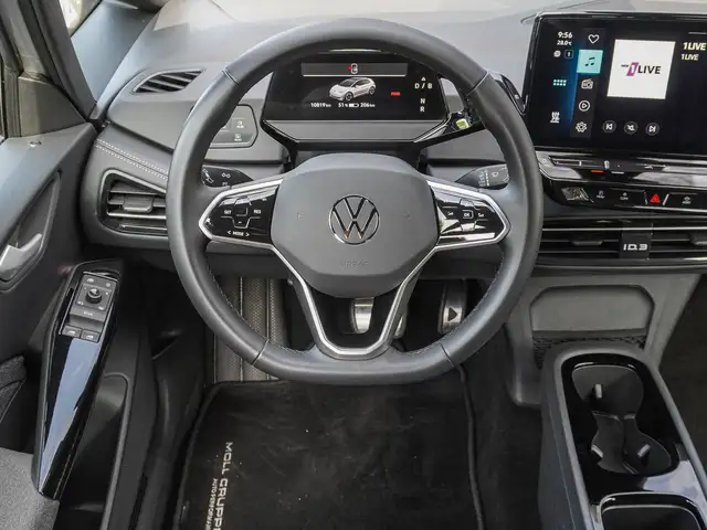 Volkswagen Id.3 view 11
