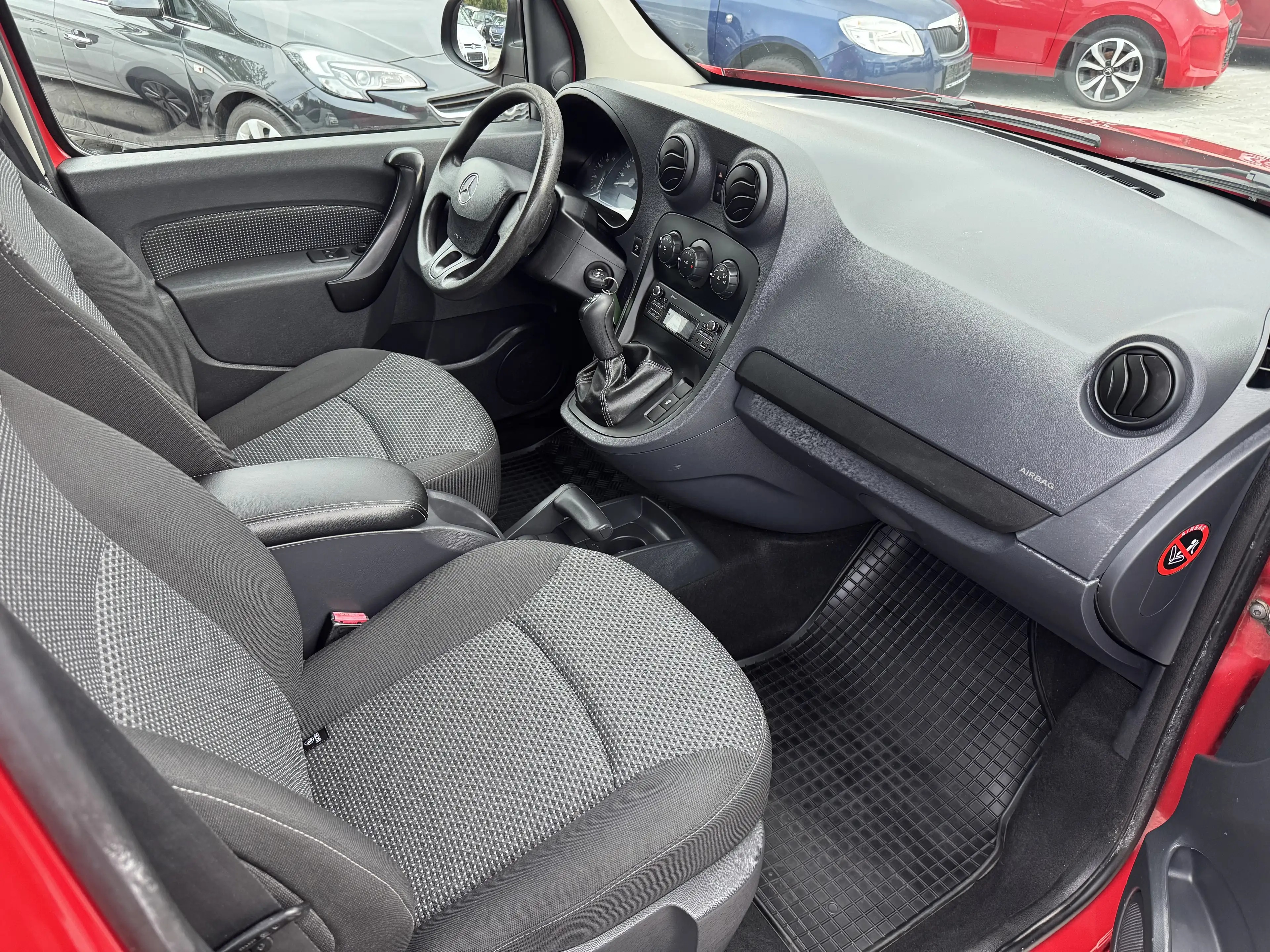 Mercedes-Benz Citan 108 CDI lang  / Klima / Erste Hand — photo 2