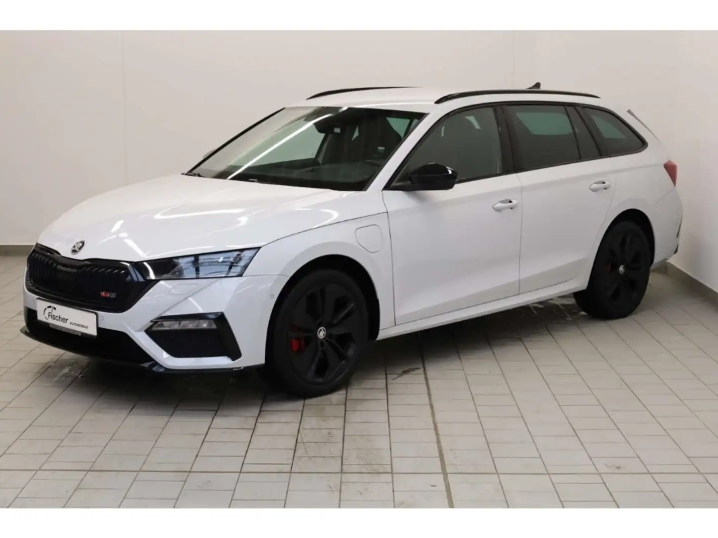 Skoda Octavia Combi 1.4 TSI iV RS Weiß - 2