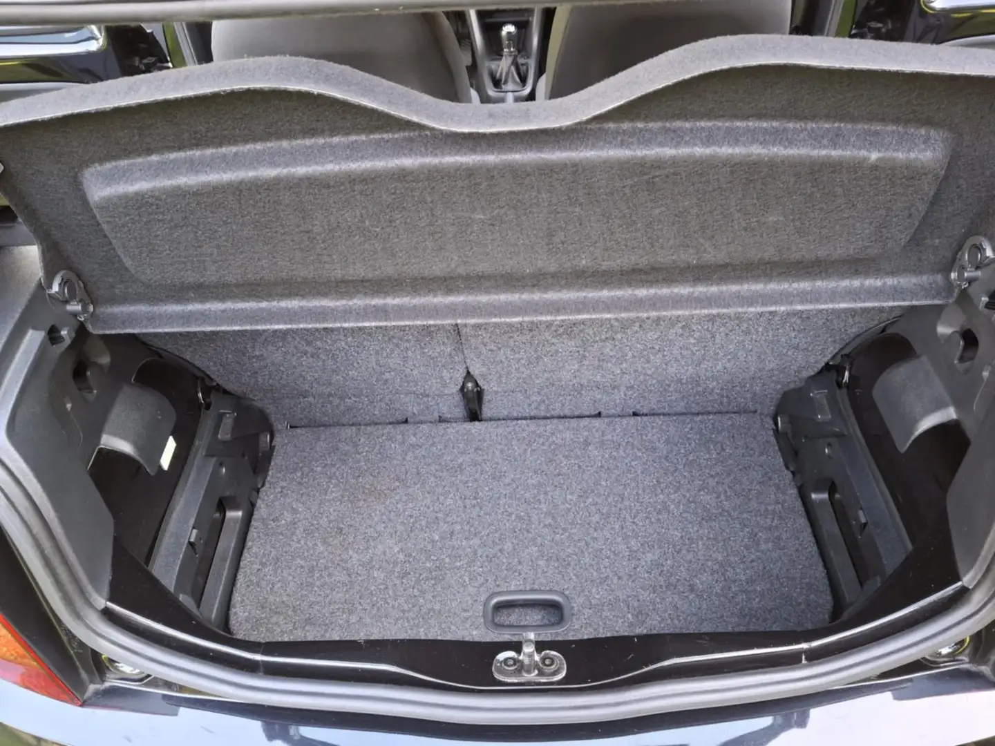 Volkswagen up! club Schwarz - 2