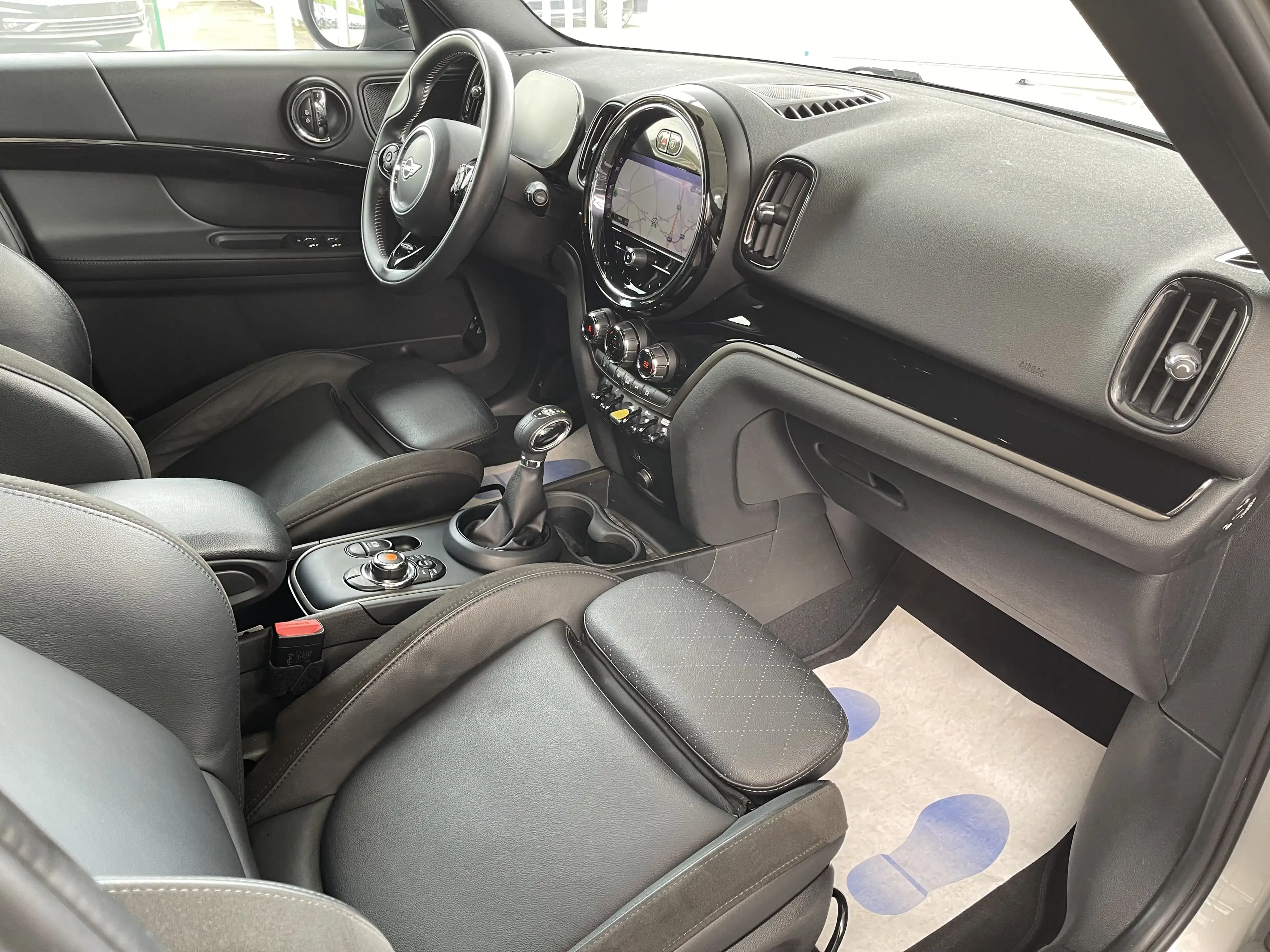 MINI Cooper SE Countryman 1.5iA PHEV ALL4 *** GARANTIE + LED + GPS + CUIR *** — photo 9