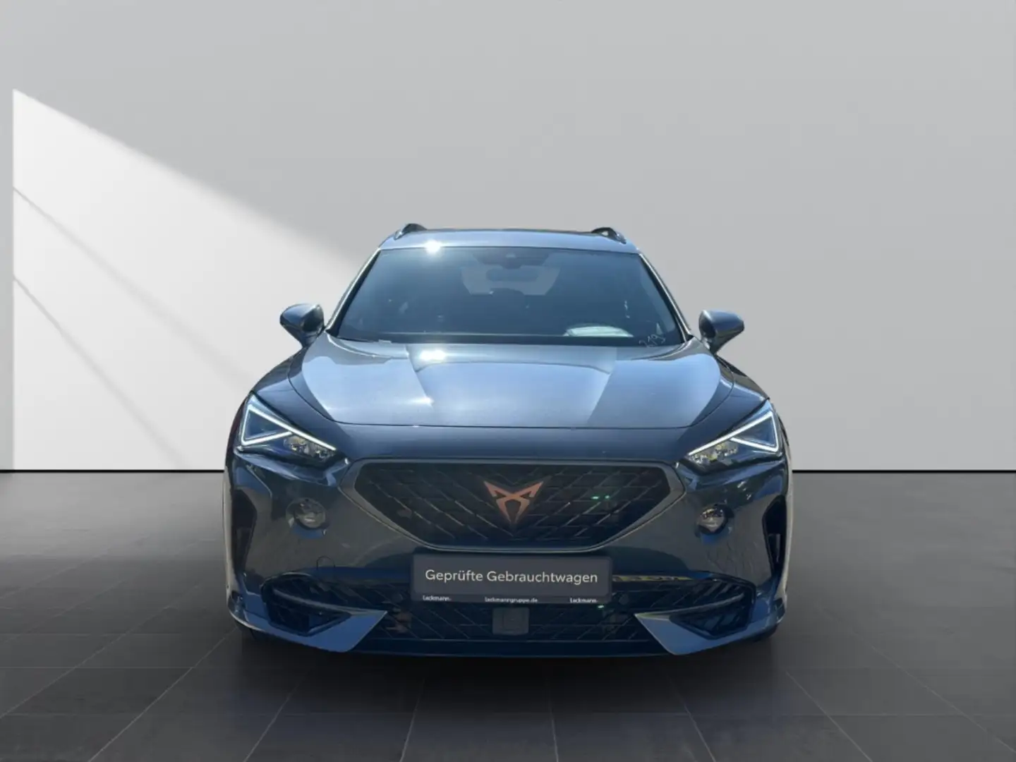 CUPRA Formentor 2.0 VZ 4Drive *Navi*LED*CarPlay*ACC* Grau - 2