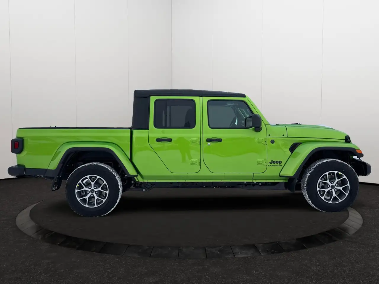 Jeep Gladiator снимка Jeep Gladiator