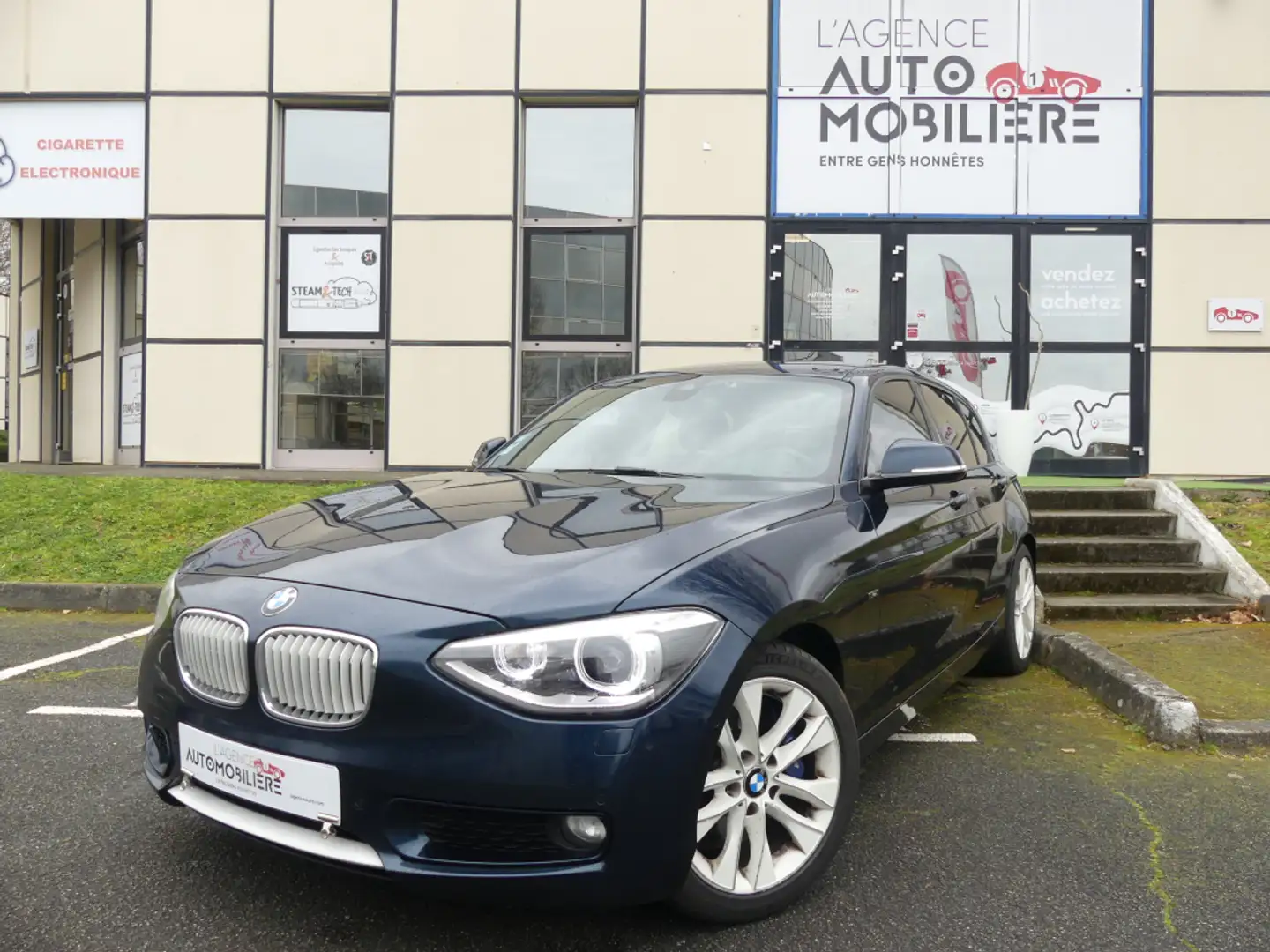 BMW 125 125 DA URBAN BVA8 5P Bleu - 1