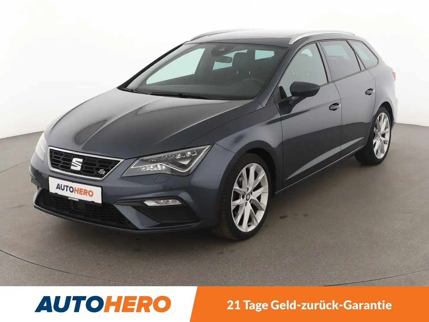 SEAT Leon 2.0 TDI FR Black Matt Edition Aut.*NAVI*LED* Gris - 1