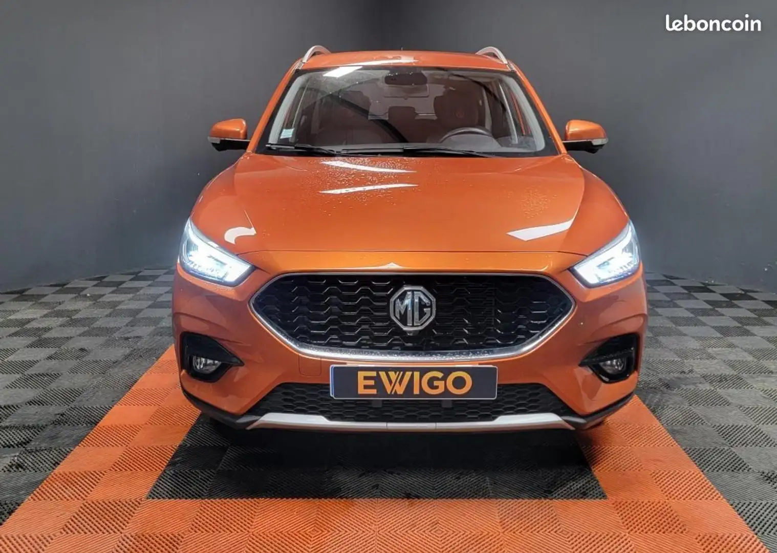 MG ZS MG 1.0 T-GDI 111ch LUXURY BVA Or - 2